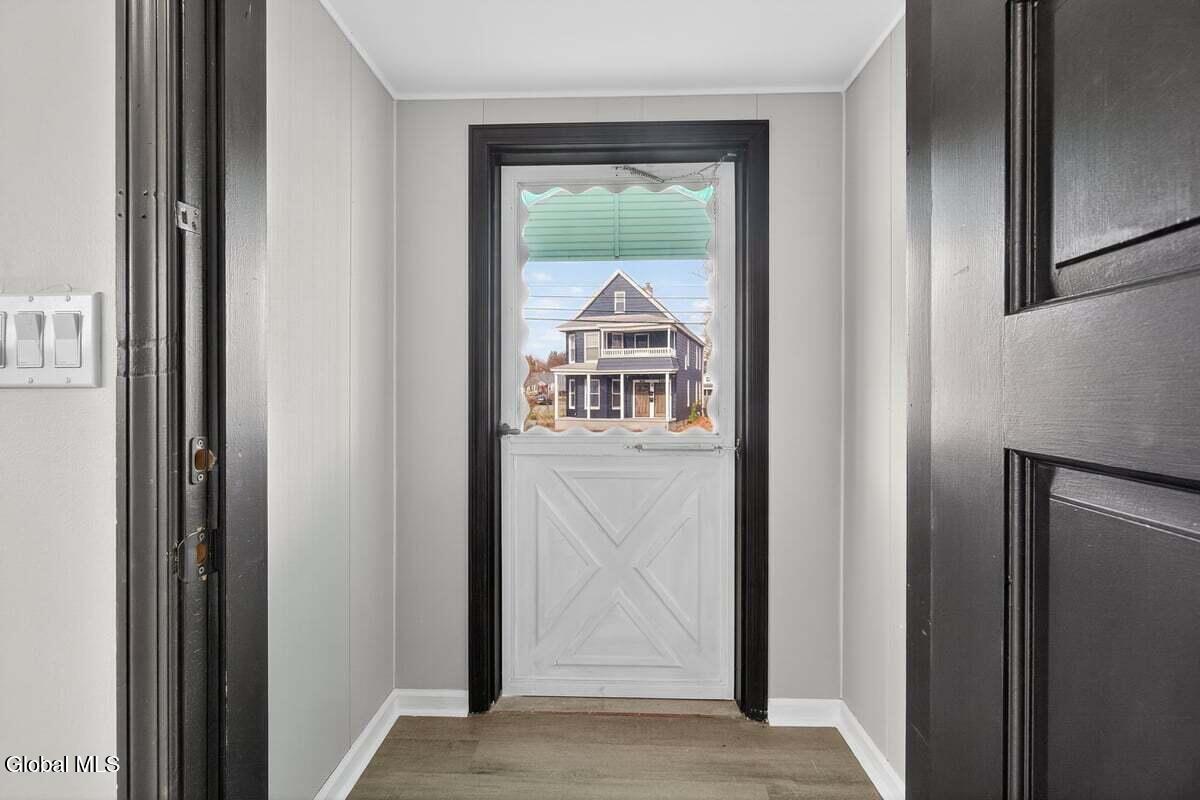 Rotterdam, New York 12306, United States, 3 Bedrooms Bedrooms, ,2 BathroomsBathrooms,Residential,Active,241377