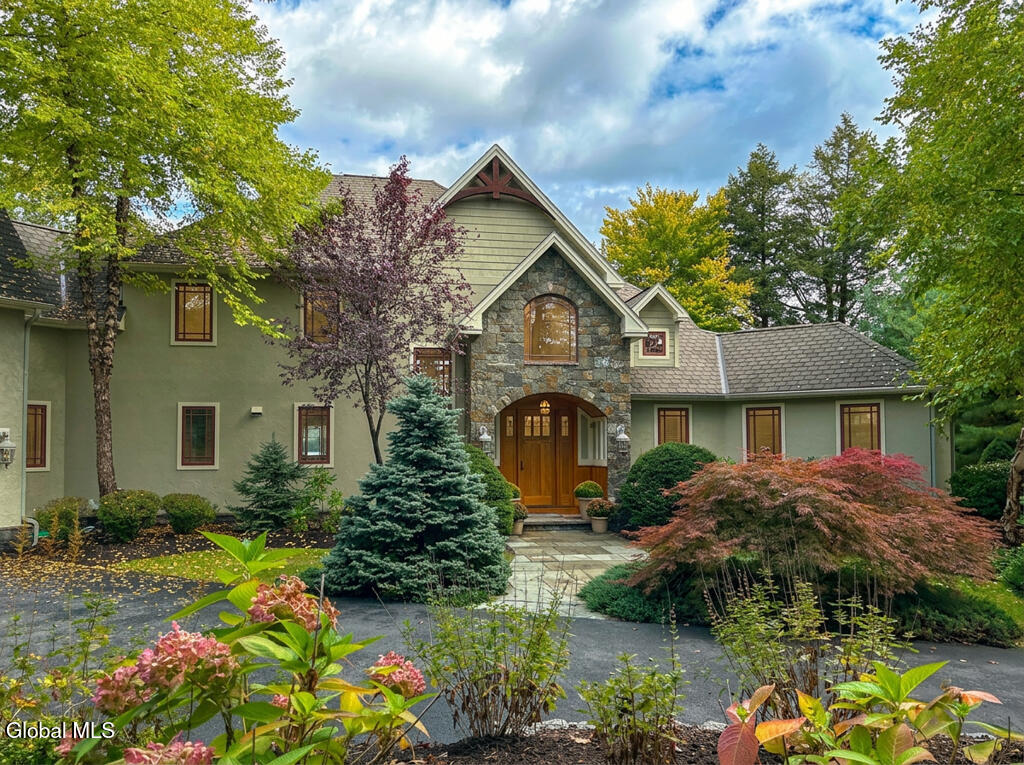 101 Green Harbour Lane