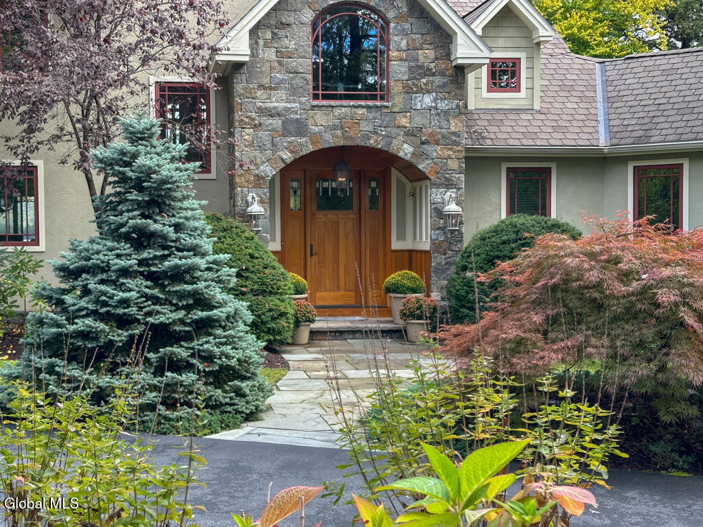 101 Green Harbour Lane