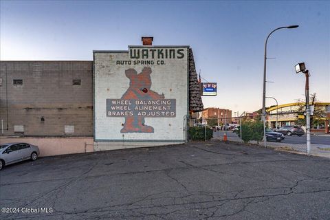 368 Central Avenue Albany NY 12206