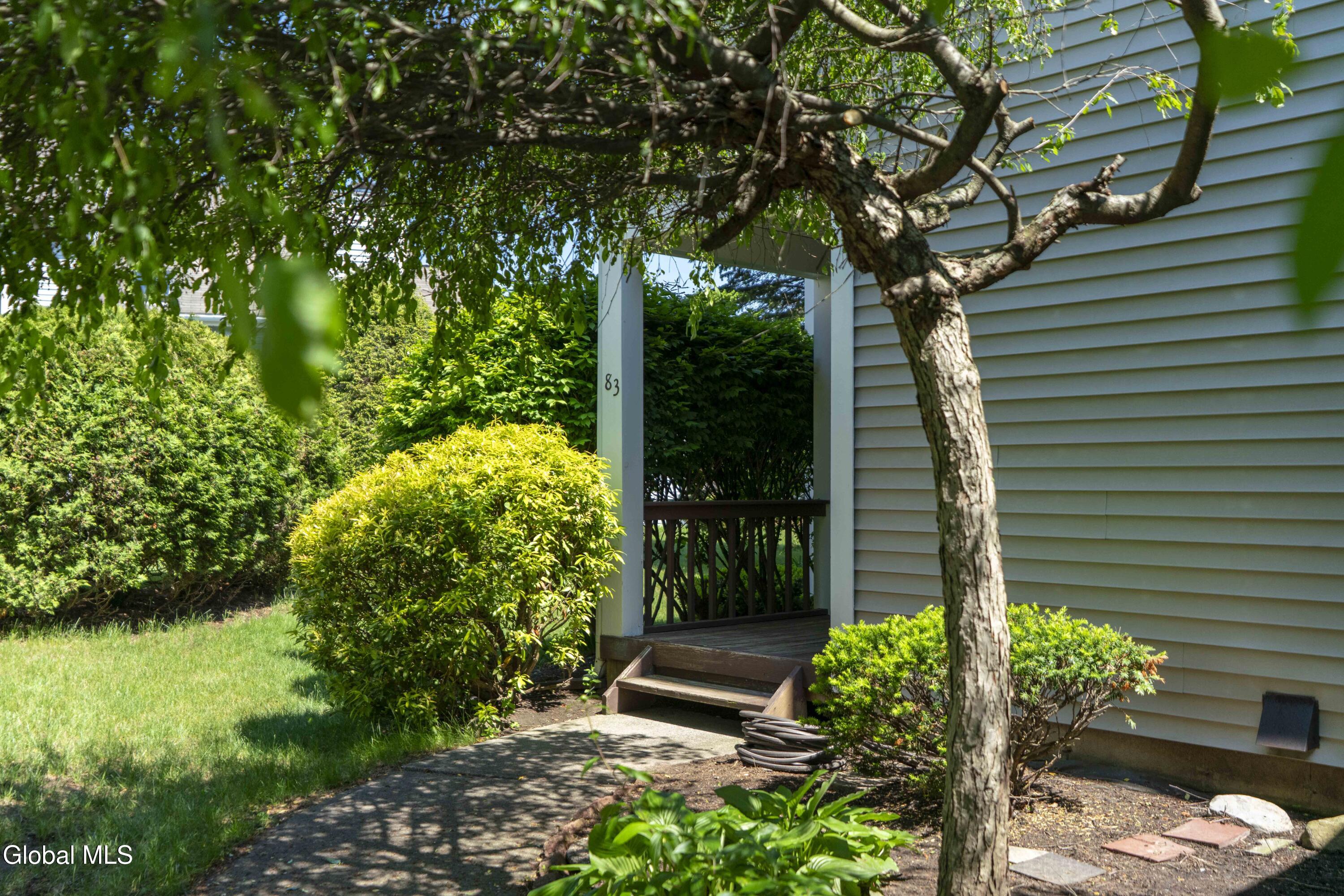 83 Pepper Lane