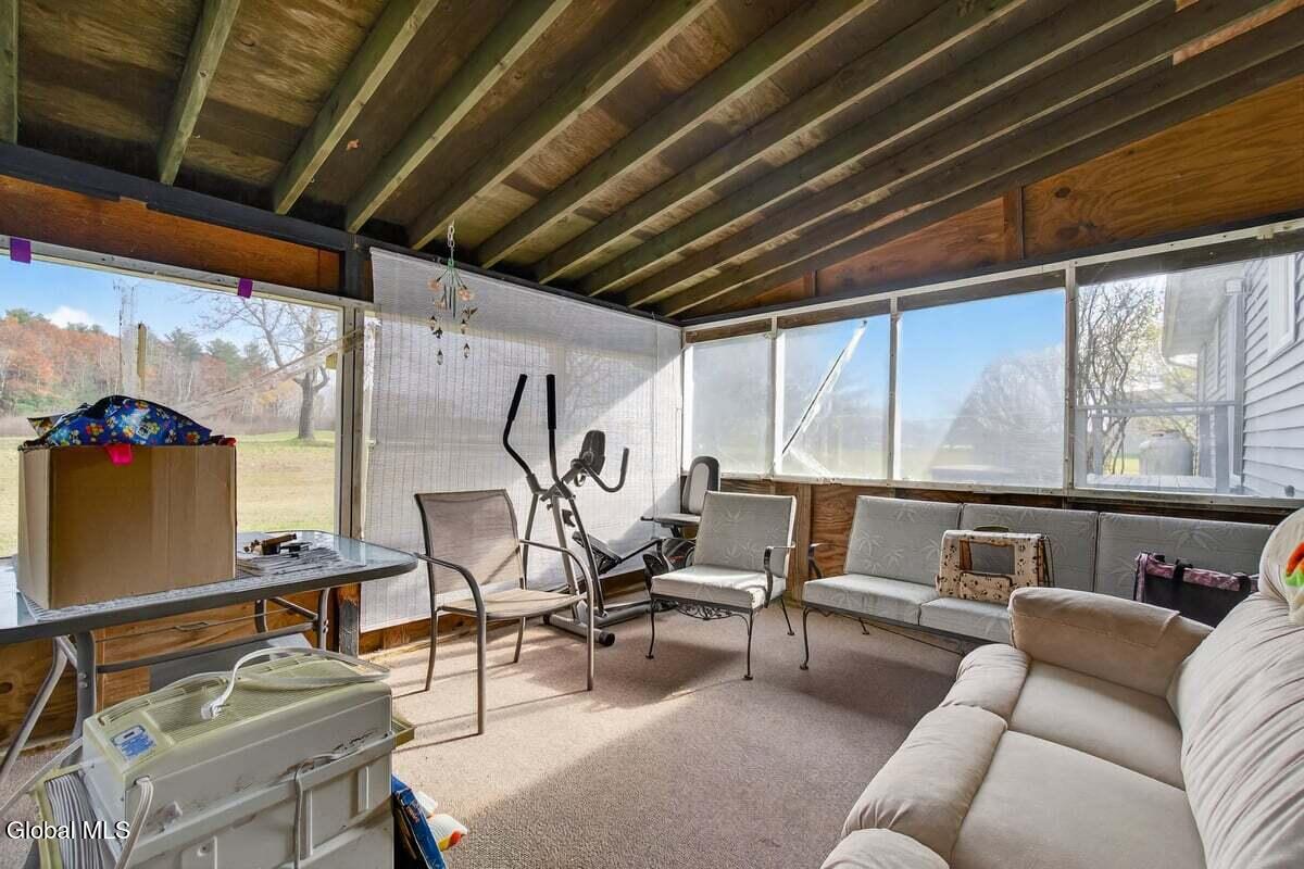 Schenectady, New York 12306, United States, 4 Bedrooms Bedrooms, ,2 BathroomsBathrooms,Residential,Active,241332