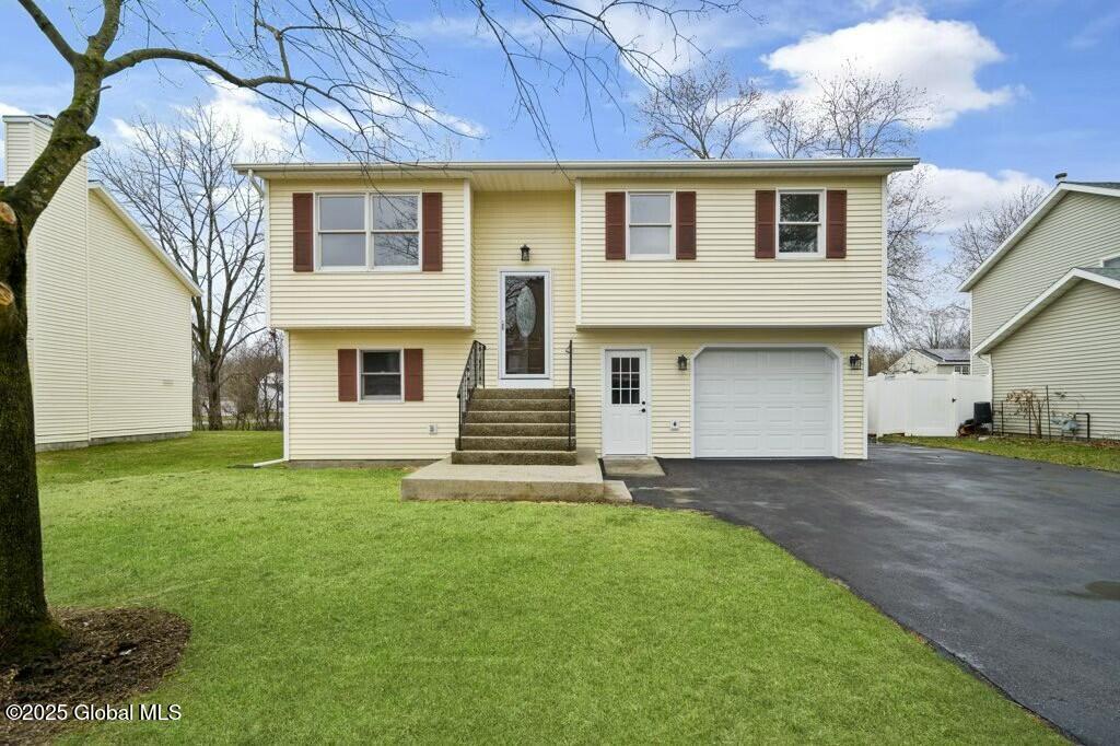 3 Cartwheel Drive, Scotia, New York image 2