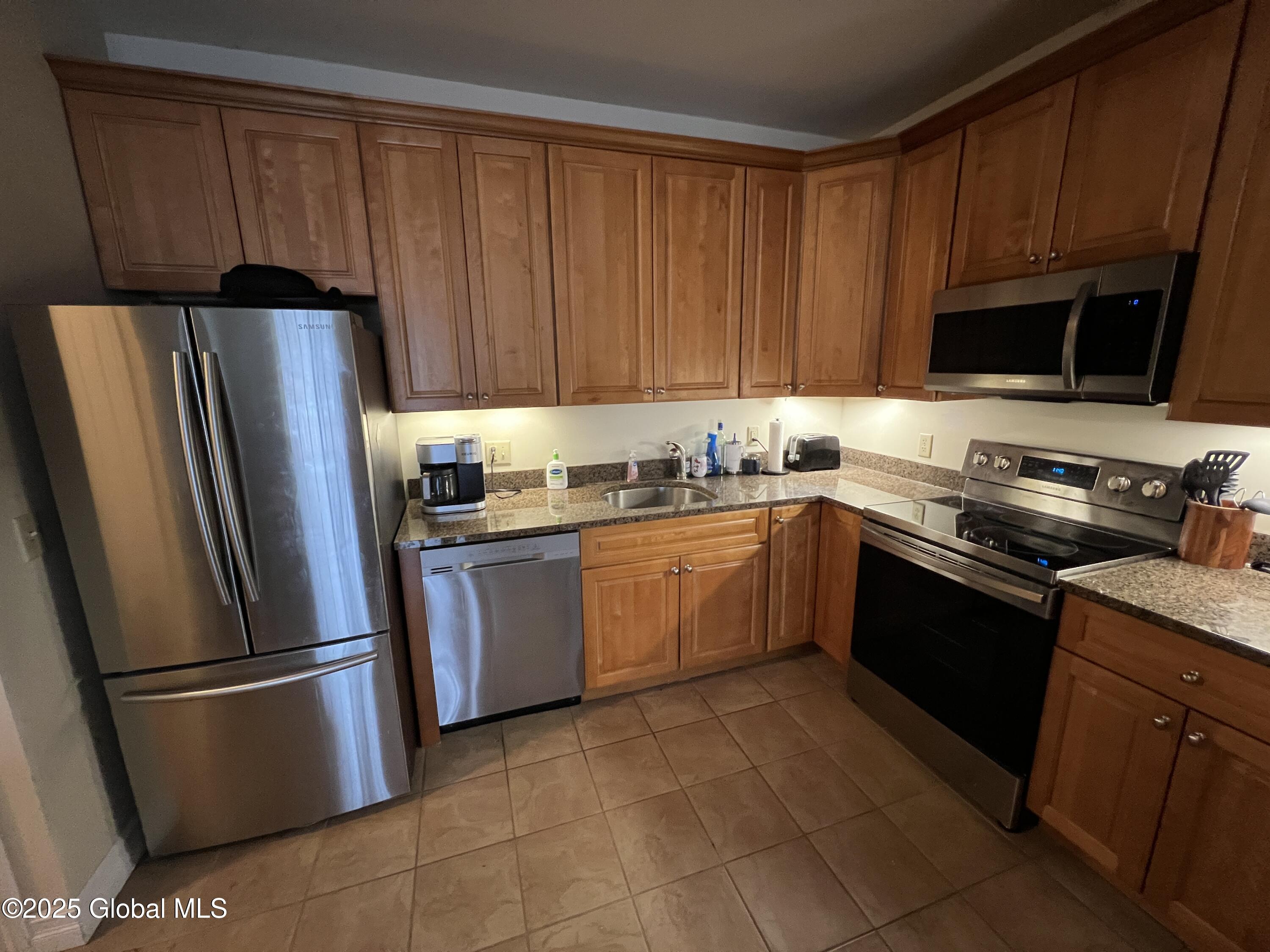 8 Wall Street #APT 441, Clifton Park, New York image 4