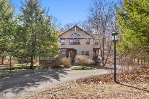 Featured picture for the property 202514015