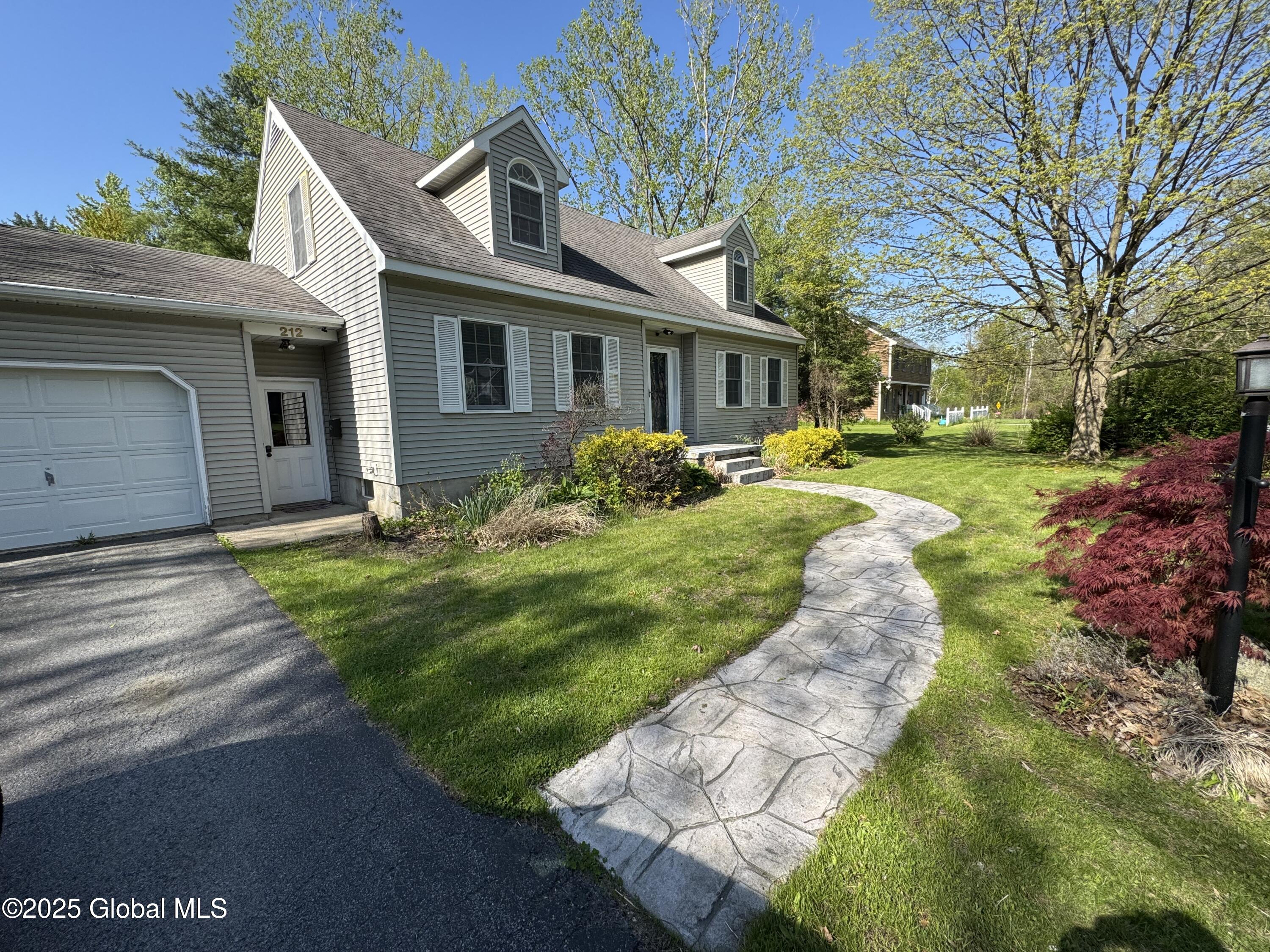 212 Sanford Street, Glens Falls, New York image 39
