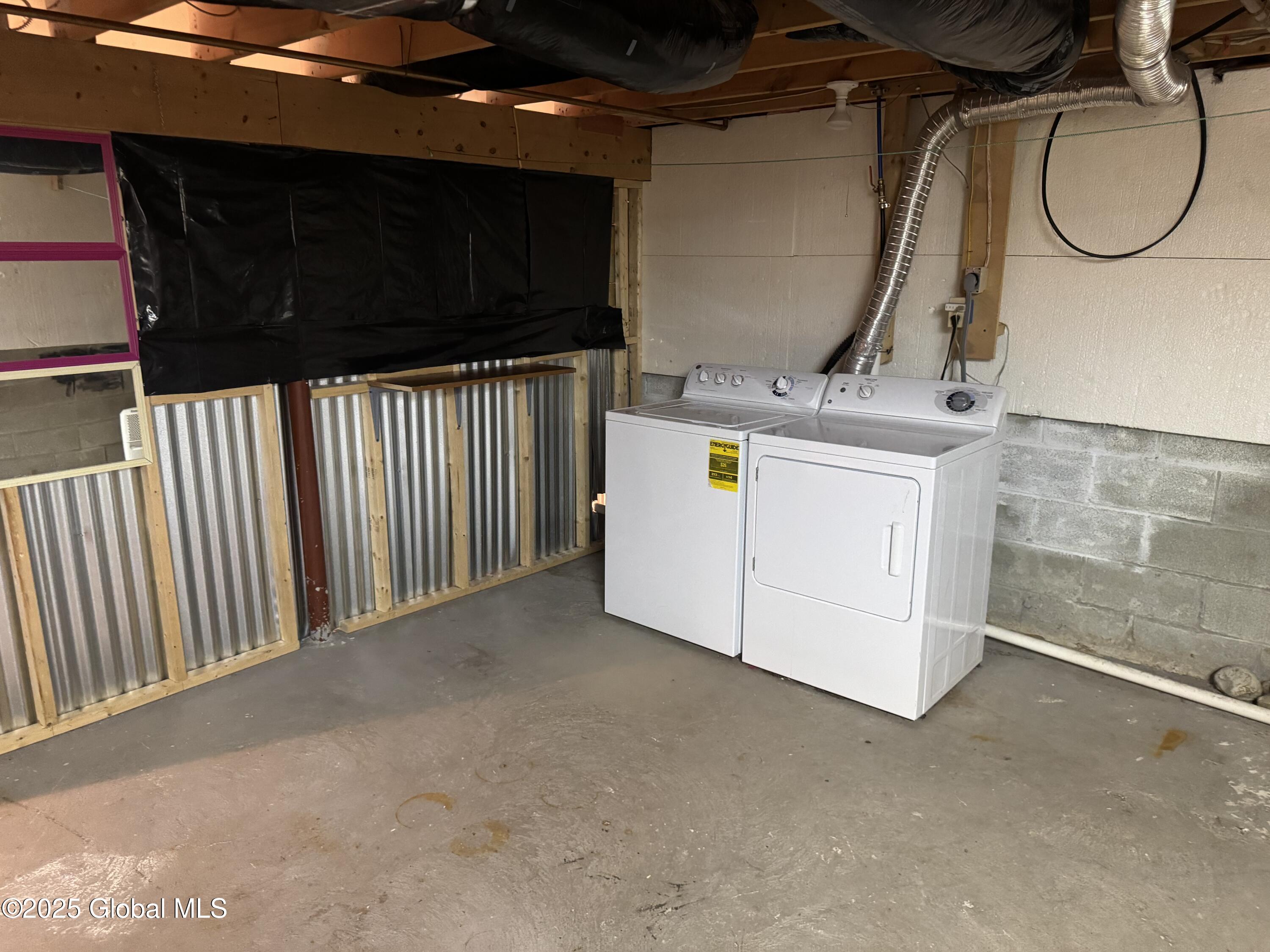 212 Sanford Street, Glens Falls, New York image 25