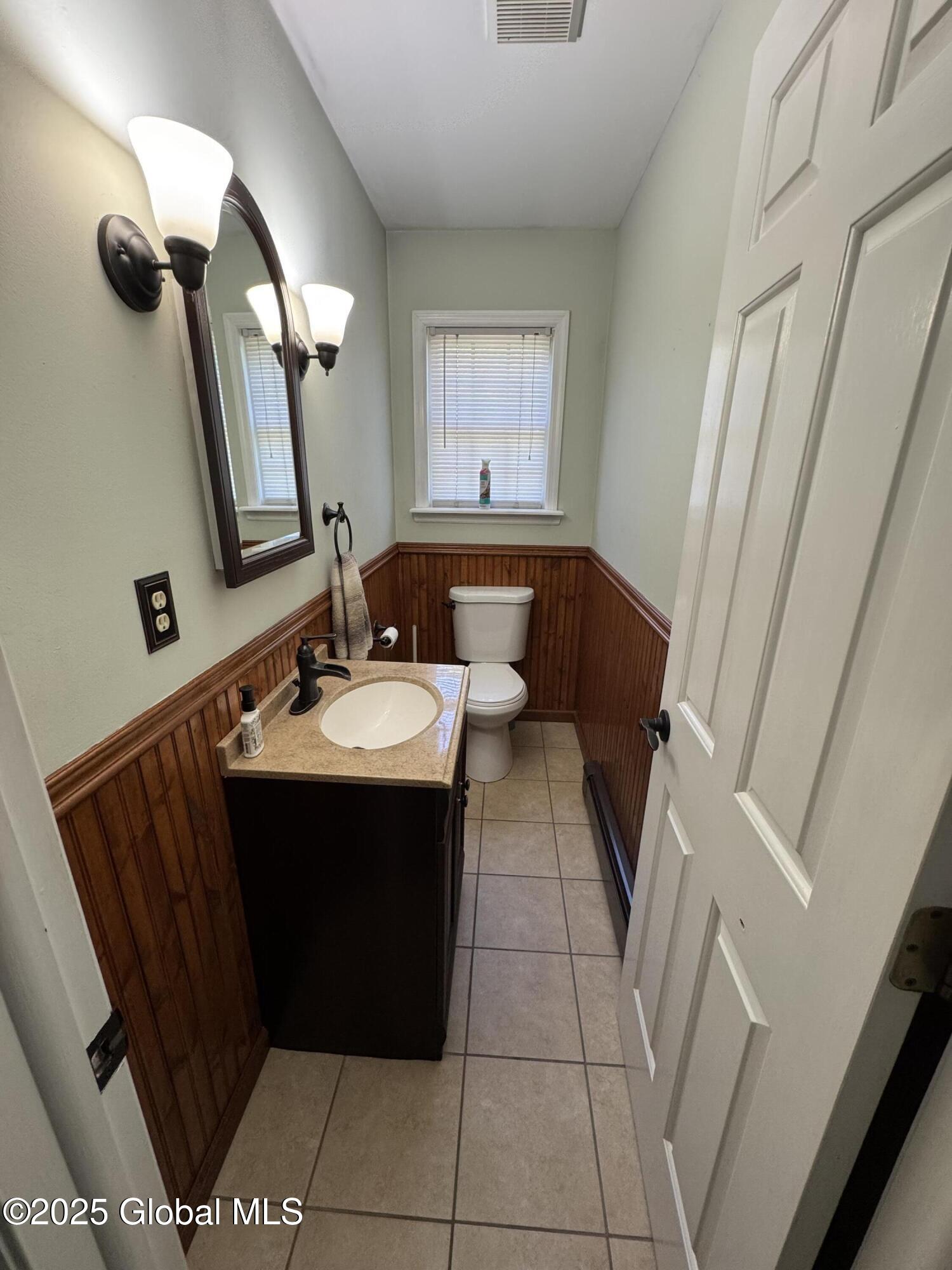 212 Sanford Street, Glens Falls, New York image 15