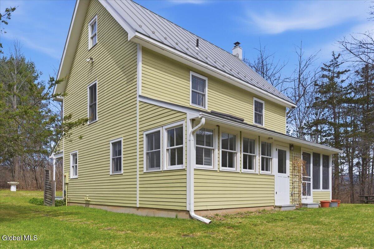 1216 Clauverwie Road