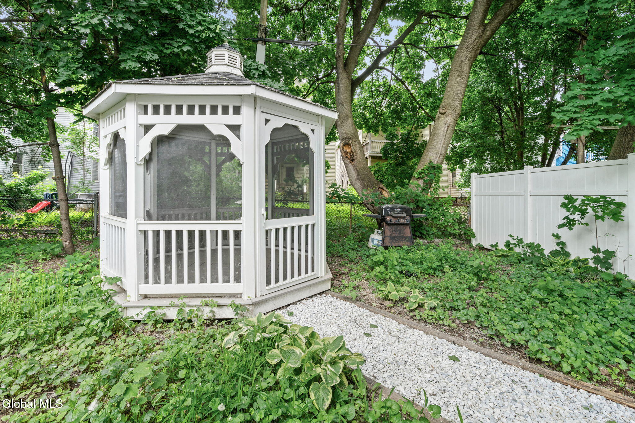 22 View Avenue