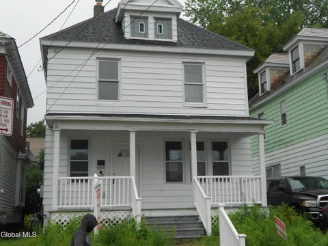 Photo of 1745 Becker Street, Schenectady, NY 12304 (MLS # 202622865)