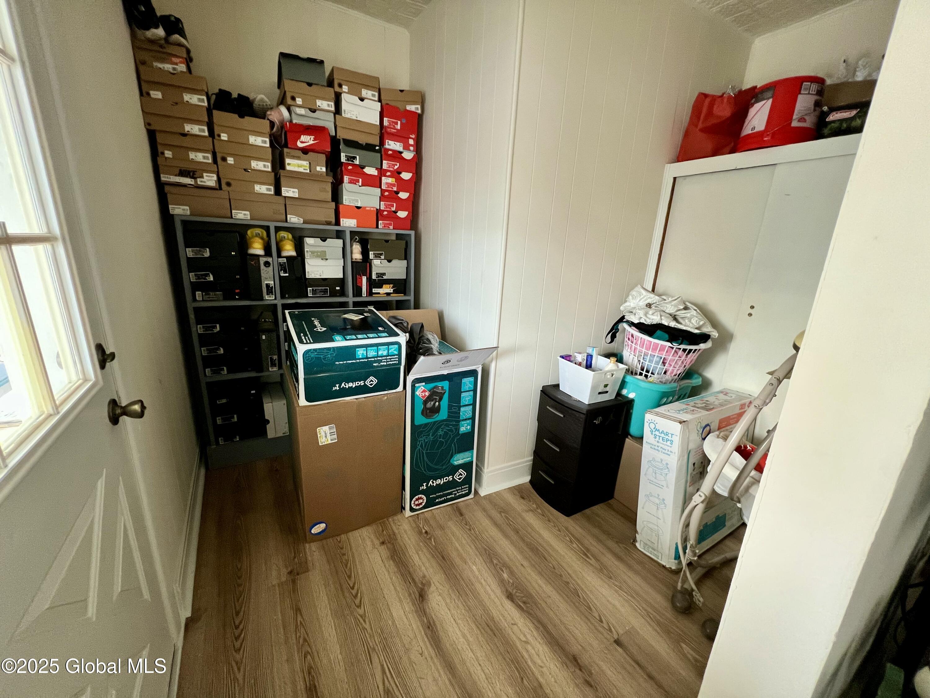 Schenectady, New York 12307, United States, 5 Bedrooms Bedrooms, ,2 BathroomsBathrooms,Residential,Active,100976