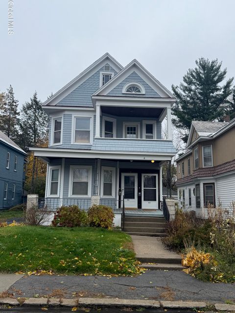 Photo of 822 Hampton Avenue, Schenectady, NY 12309 (MLS # 202529481)