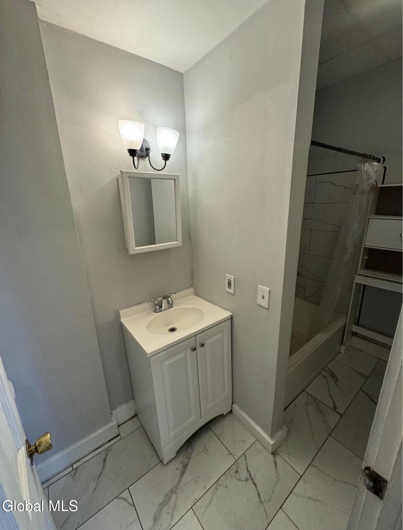 72 Grand Street