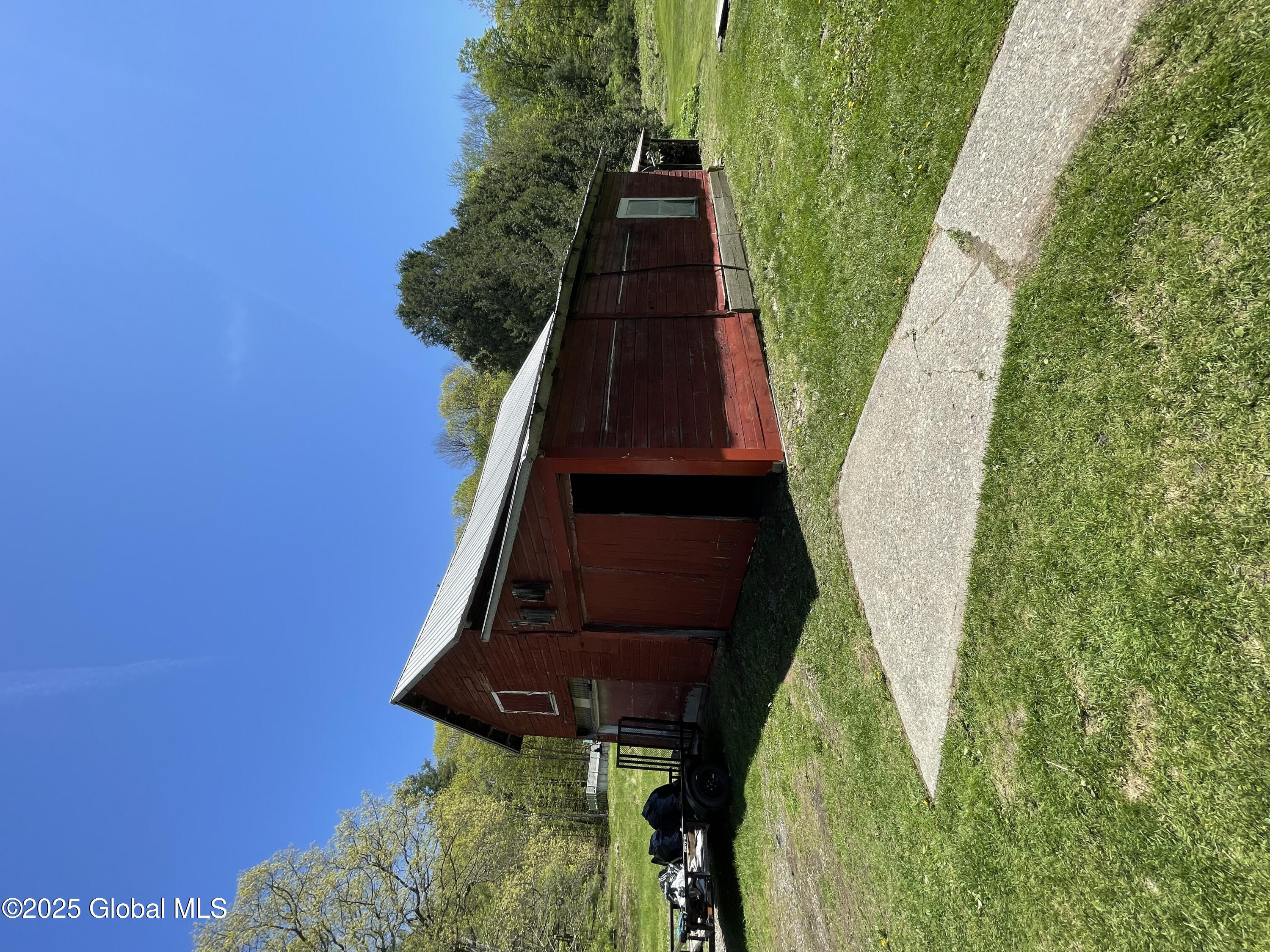 1054 Vly Summit, Greenwich, New York image 2