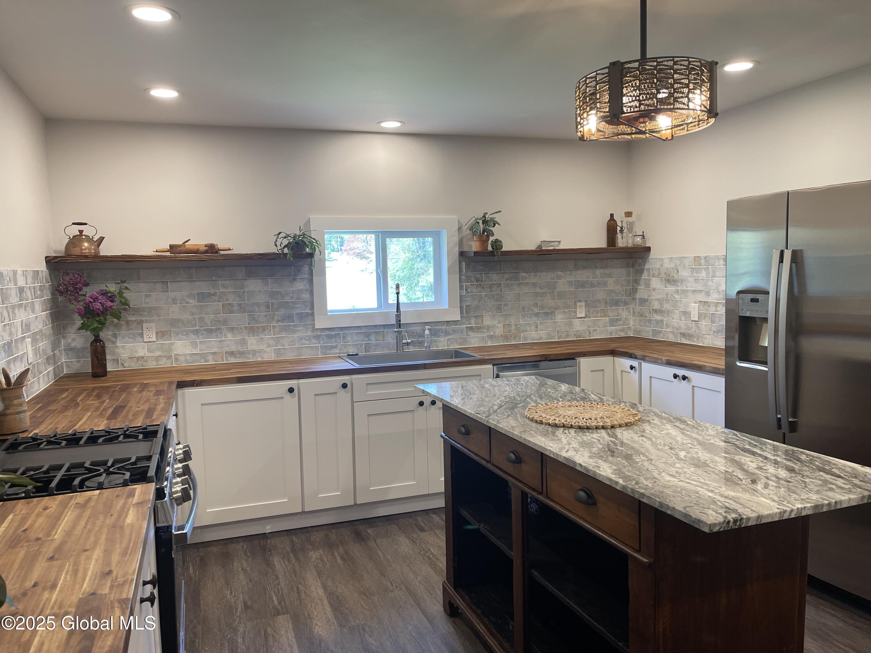 1054 Vly Summit, Greenwich, New York image 19