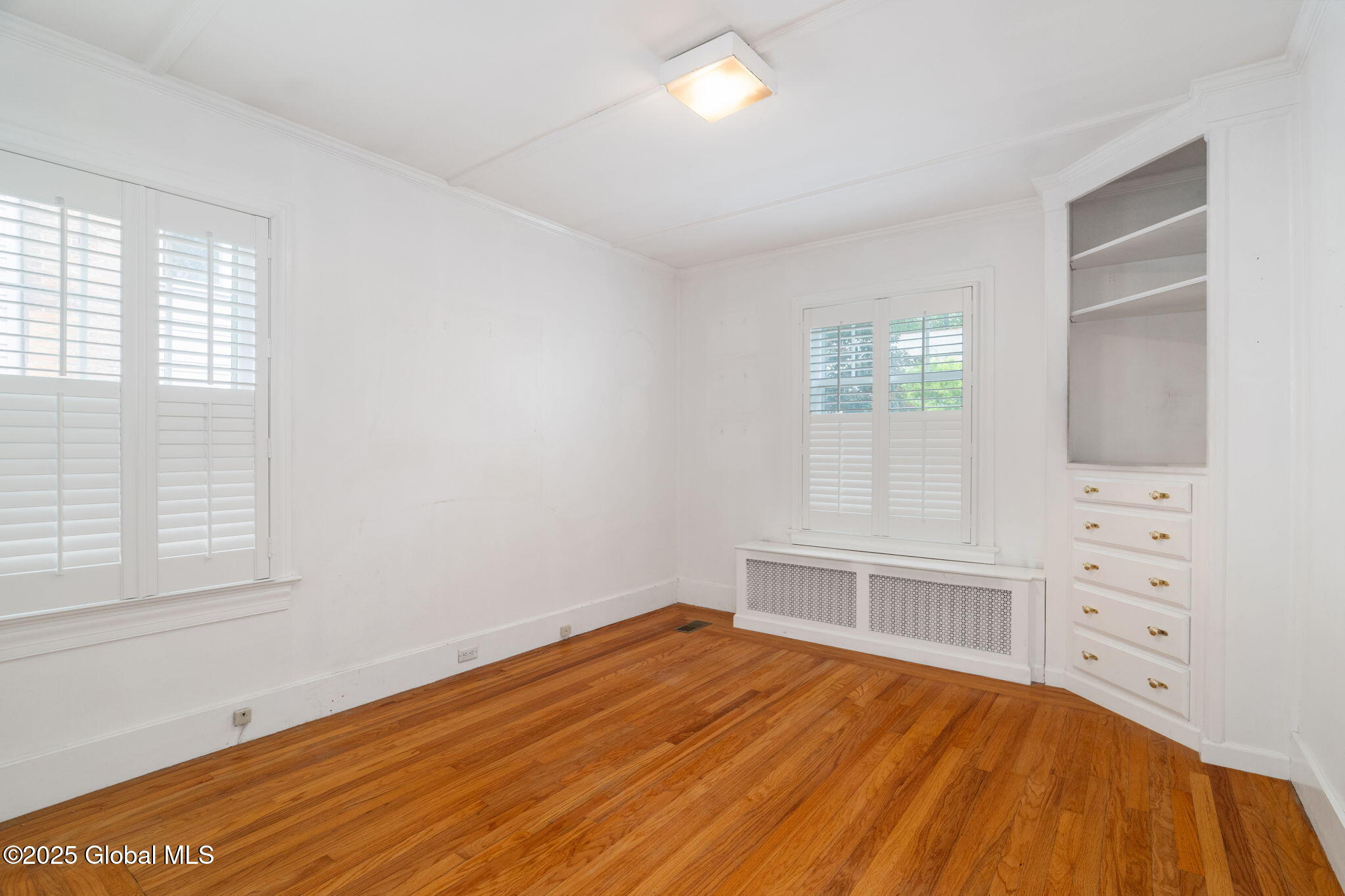 39 Pinewood Avenue, Saratoga Springs, New York image 22