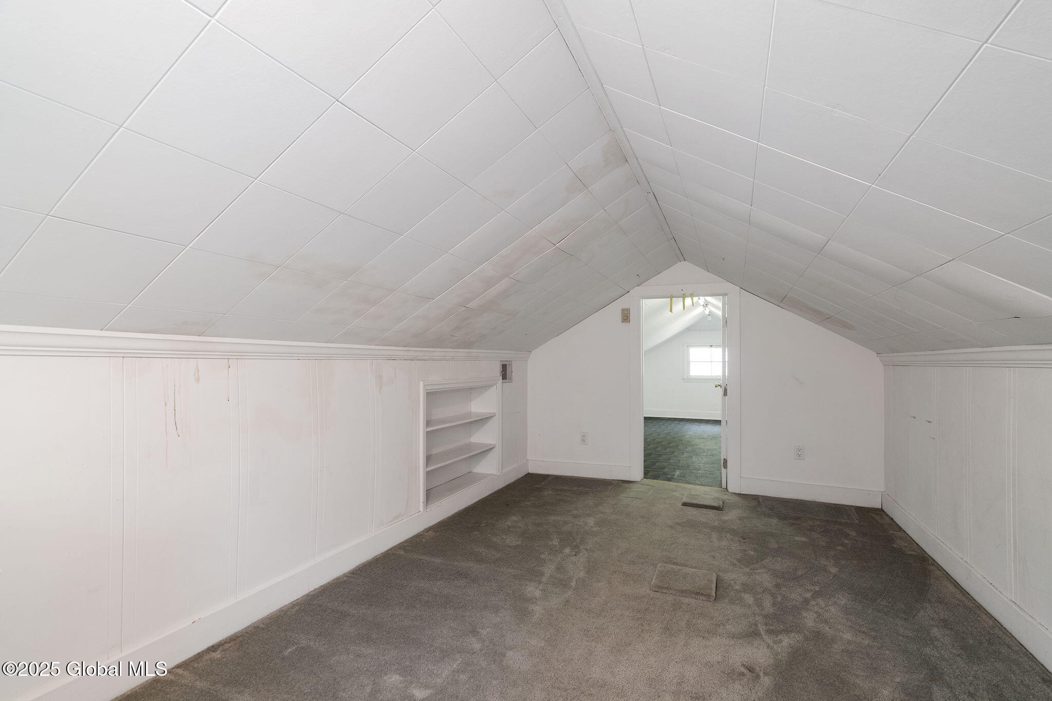 39 Pinewood Avenue, Saratoga Springs, New York image 31