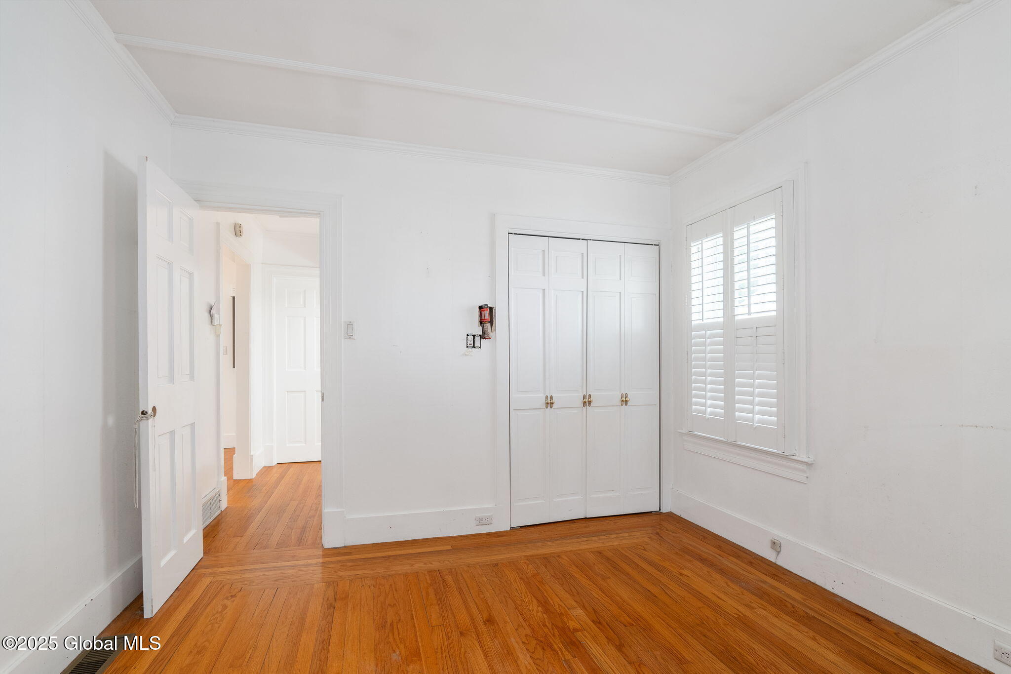 39 Pinewood Avenue, Saratoga Springs, New York image 23