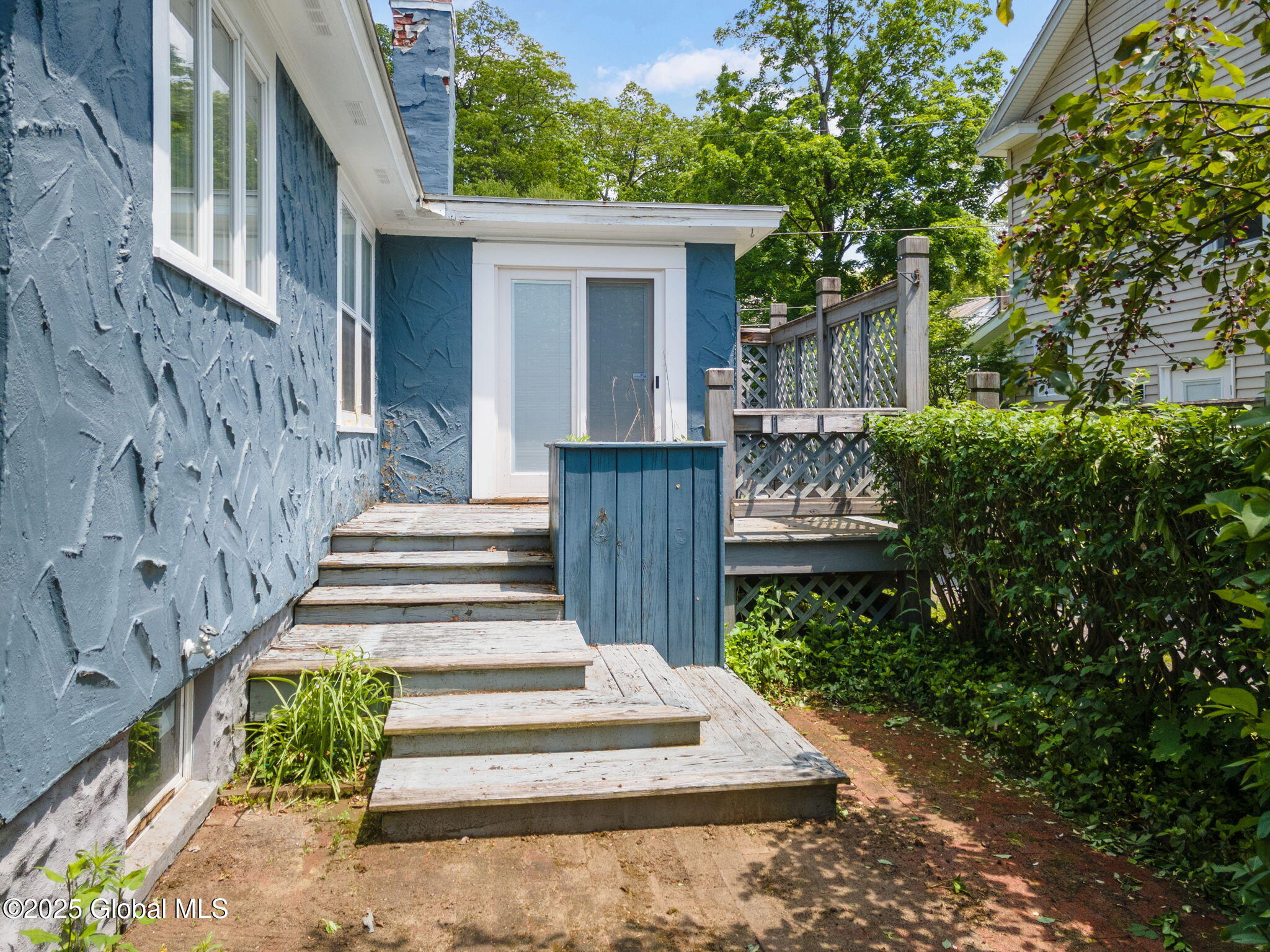 39 Pinewood Avenue, Saratoga Springs, New York image 36