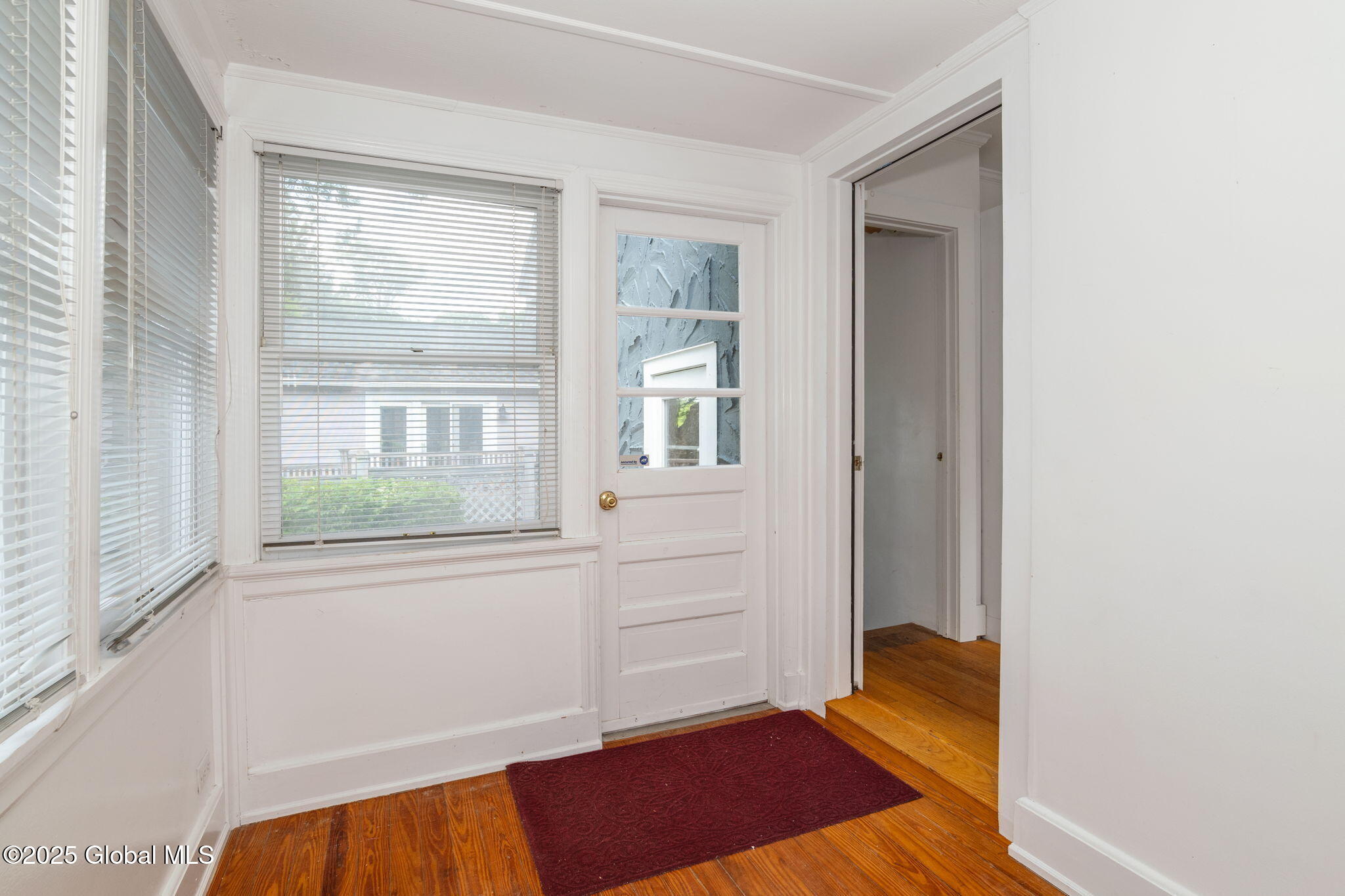 39 Pinewood Avenue, Saratoga Springs, New York image 21