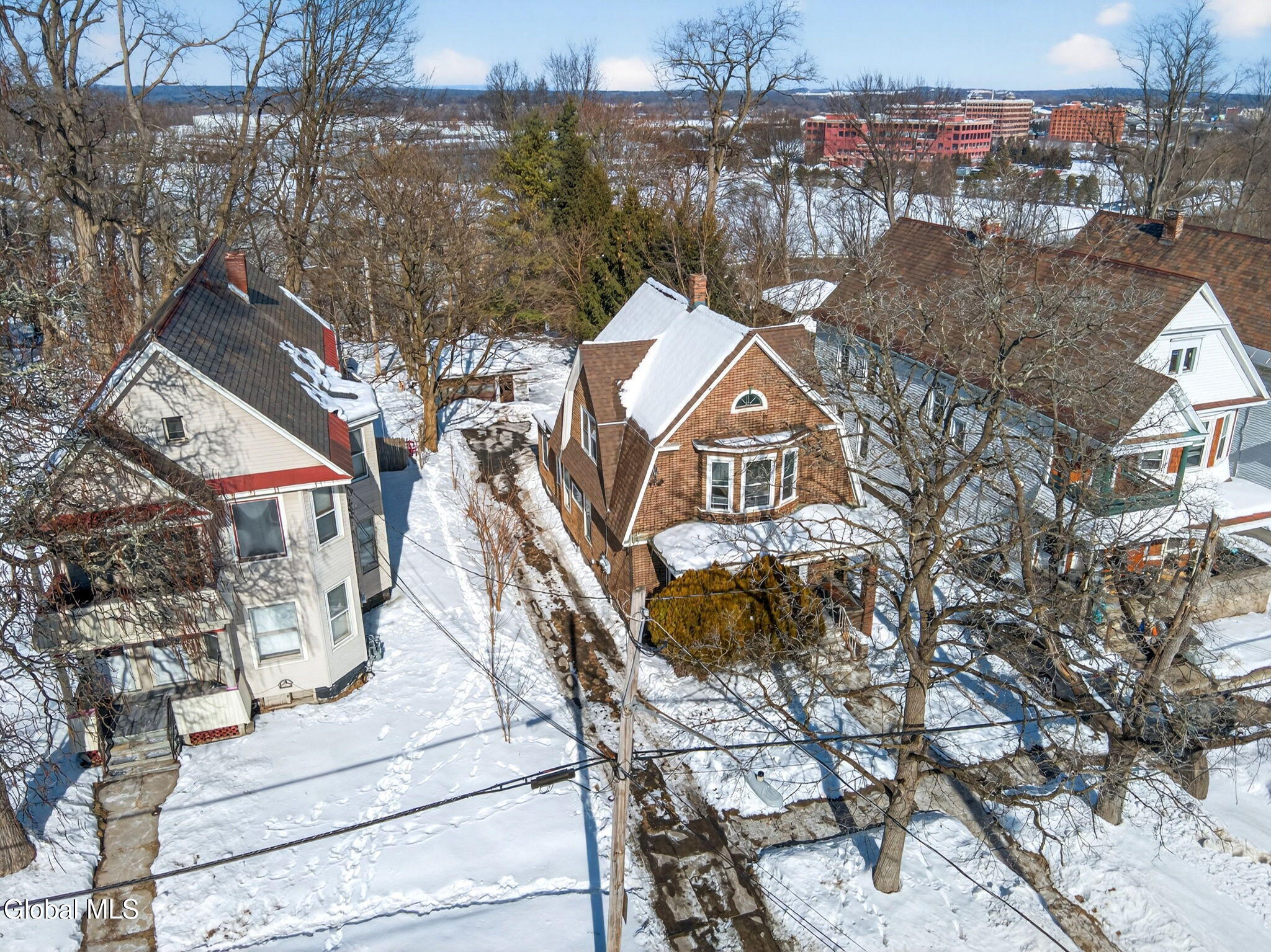 1617 Campbell Avenue