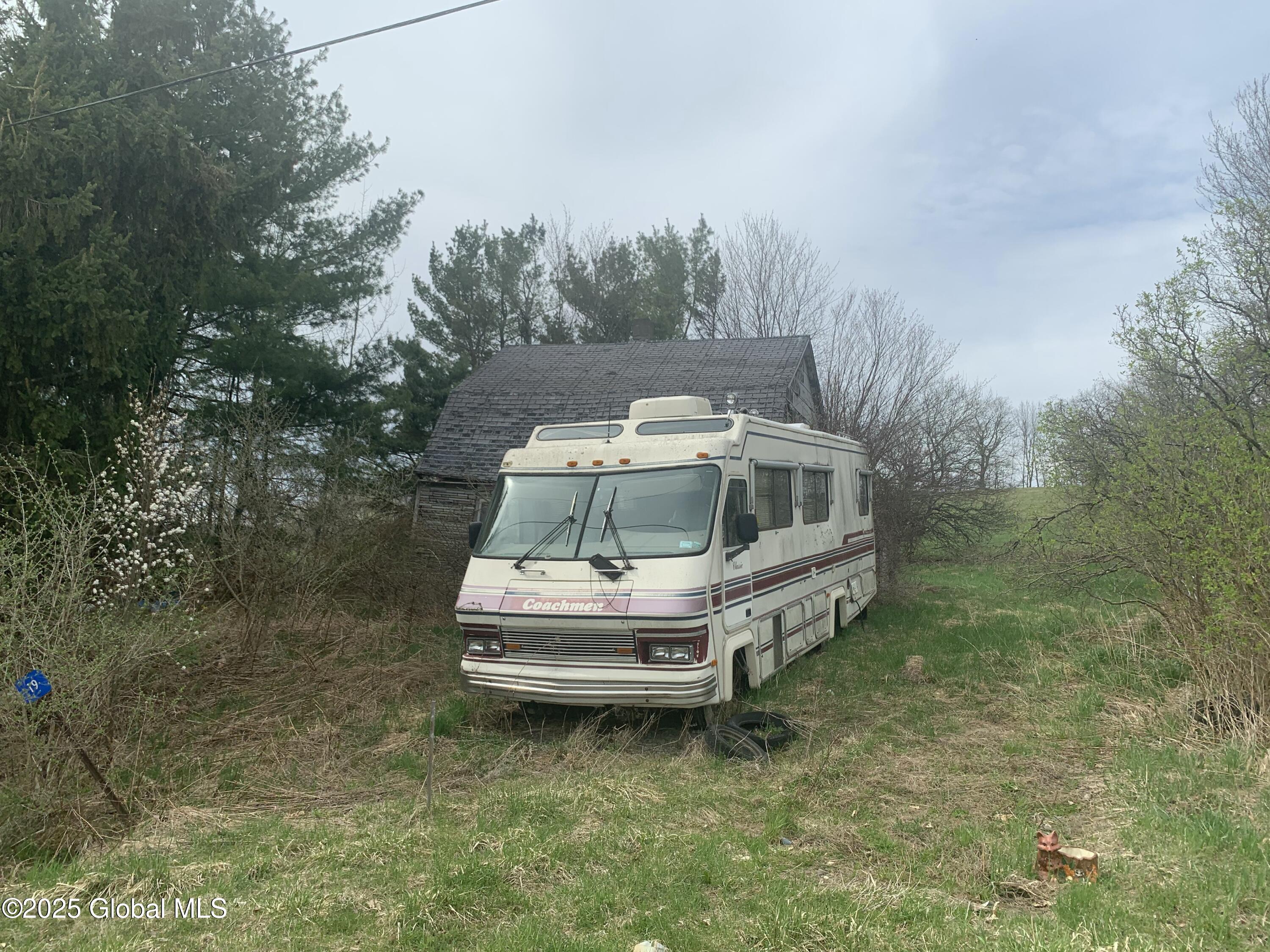 19 Holcomb Road, Port Crane, New York image 4