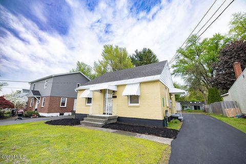 Photo of 1782 Fiero Avenue, Schenectady, NY 12303 (MLS # 202617253)