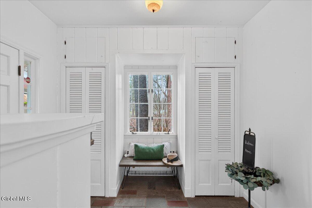 32 Slingerlands Street