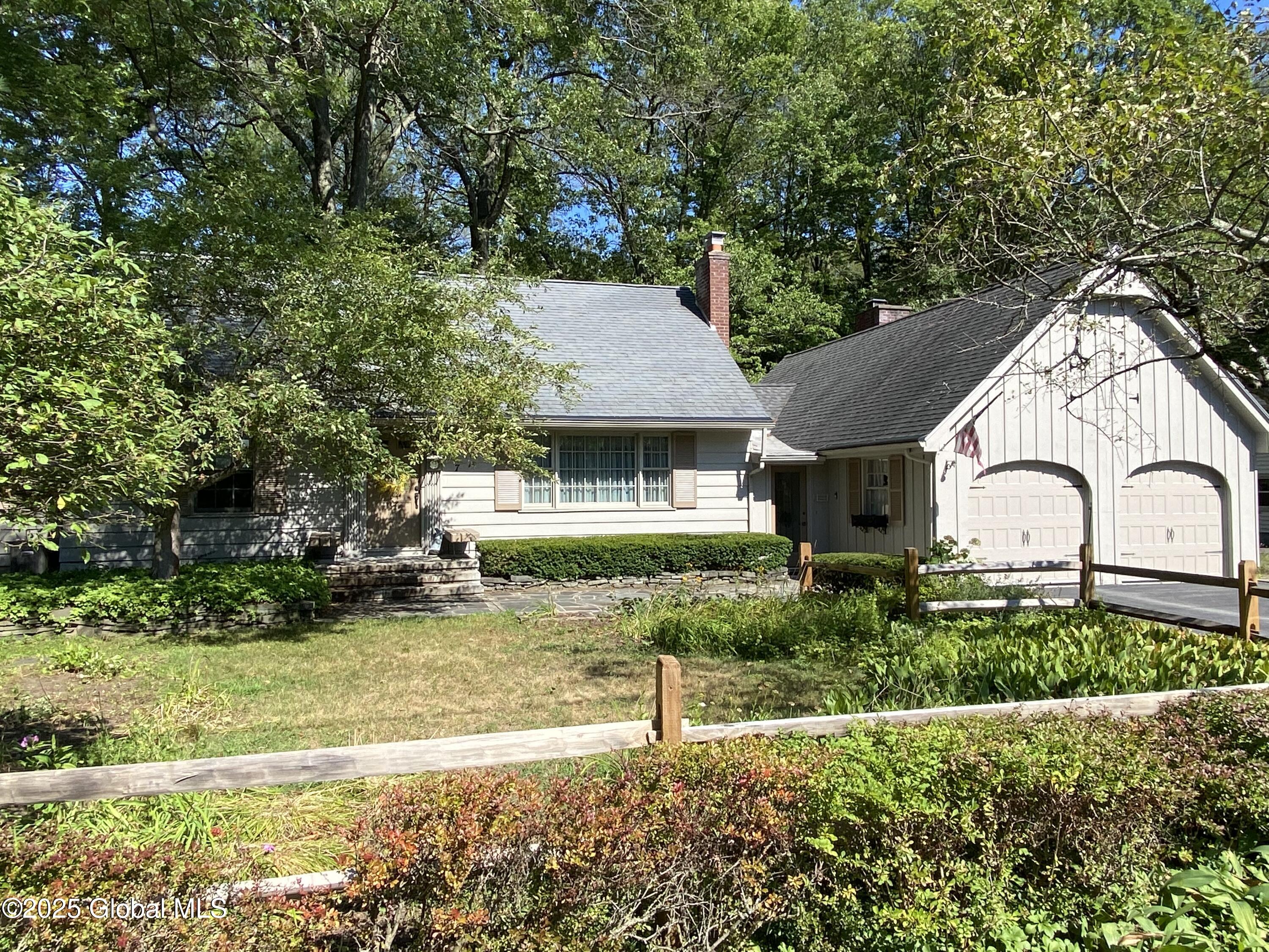 7 Maywood Drive, Glenville, New York image 2