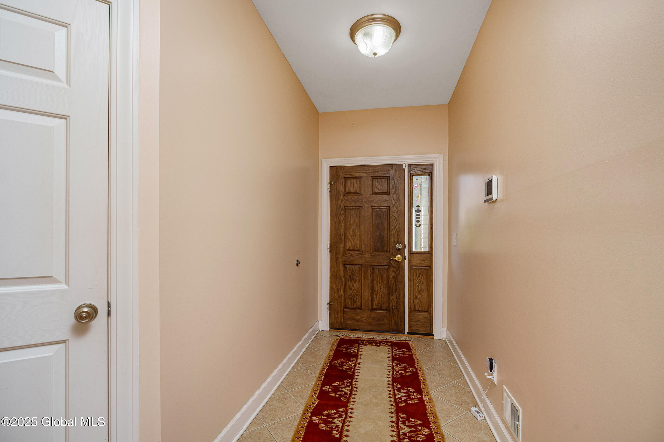 54 Rockrose Drive, East Greenbush, New York image 8