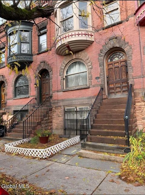 Photo of 39 S Lake Avenue #1, Albany, NY 12203 (MLS # 202530245)