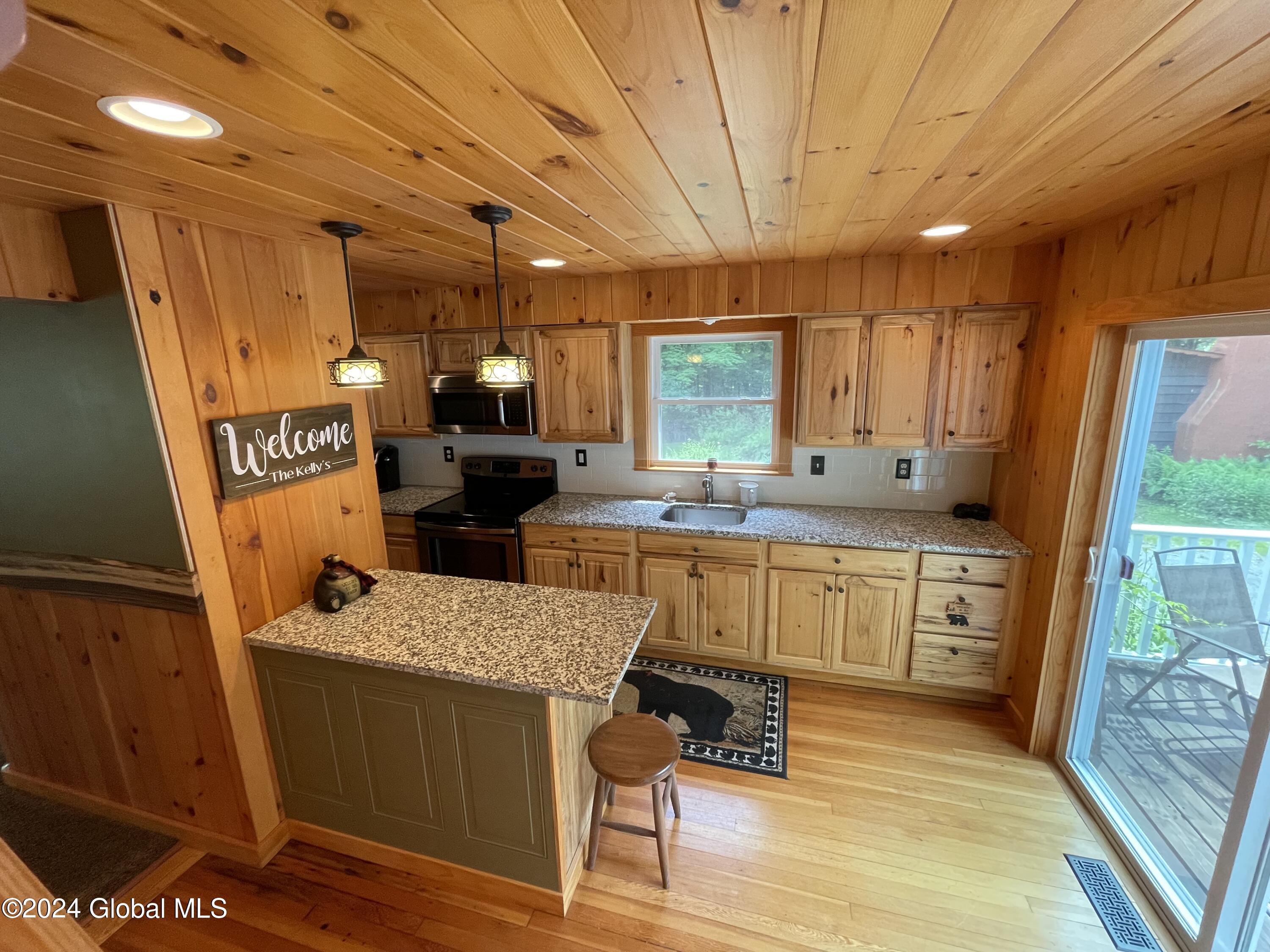 166 Finkle Road, Bolton Landing, New York image 12
