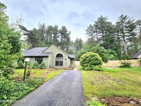 Photo for 19 Queen Mary Drive
