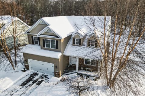 Photo of 30 Pamela Lane, Saratoga Springs, NY 12866 (MLS # 202611897)