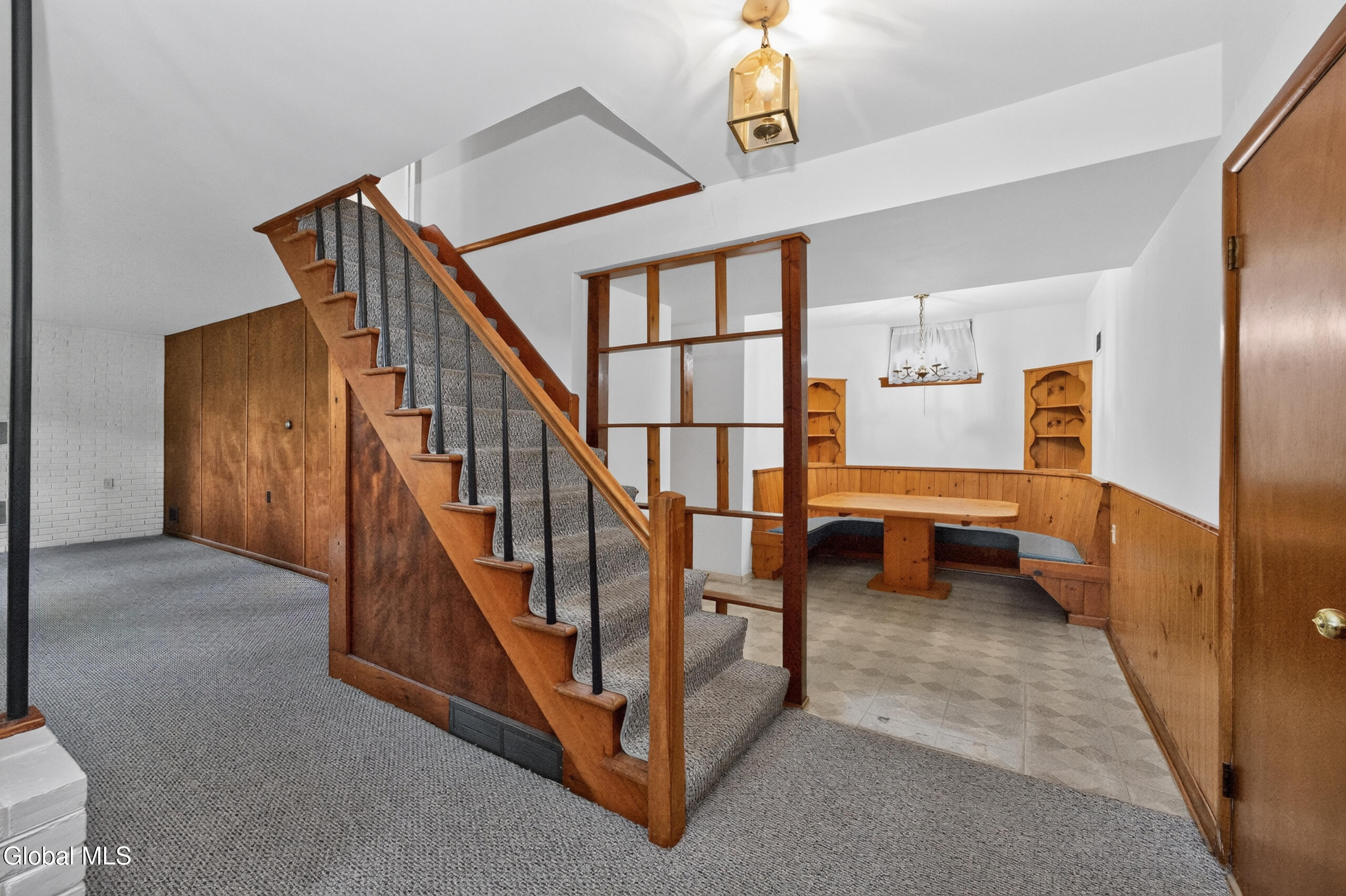 1082 Cornelius Avenue