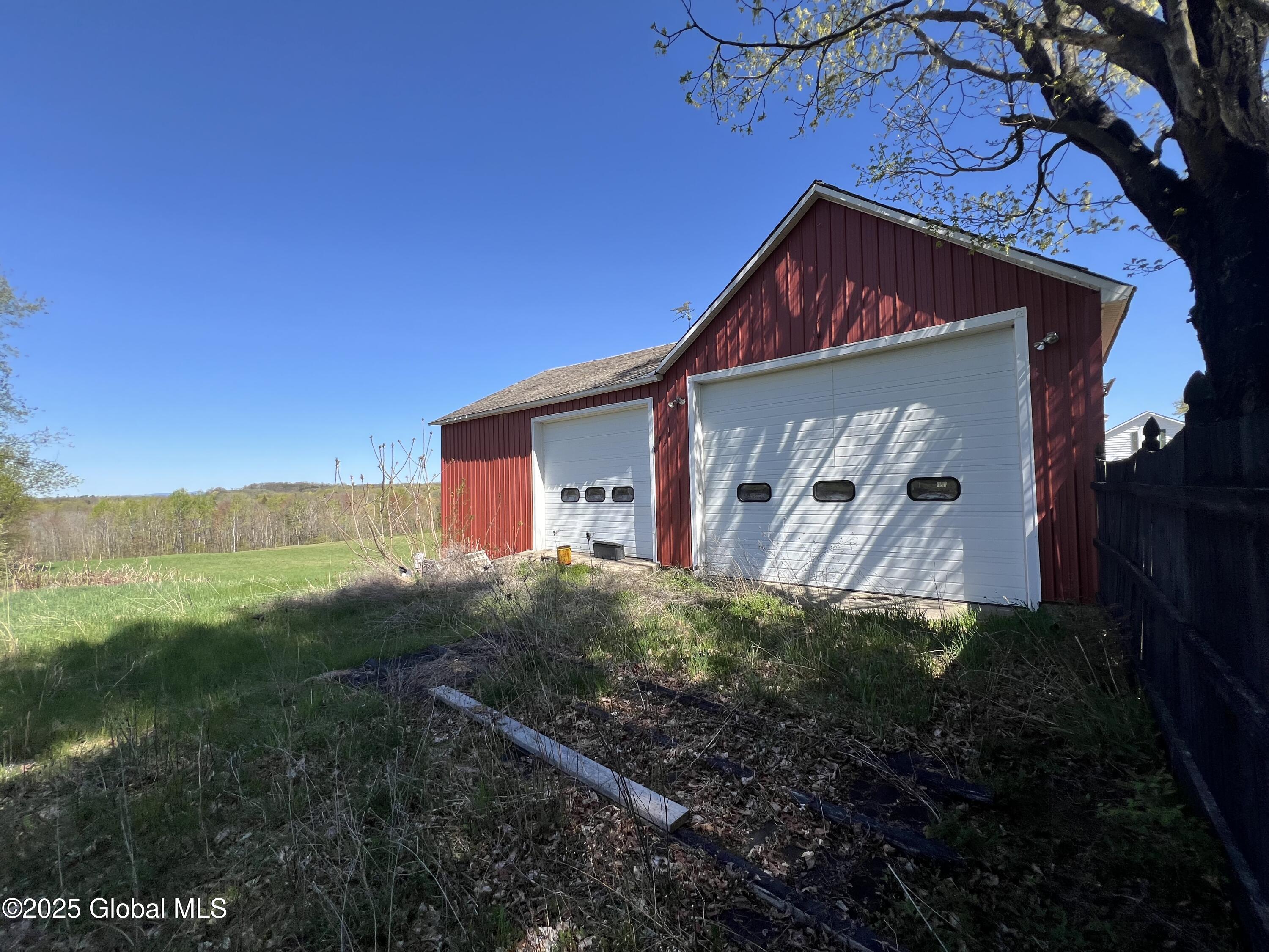 2299 Coach Road, Argyle, New York image 32