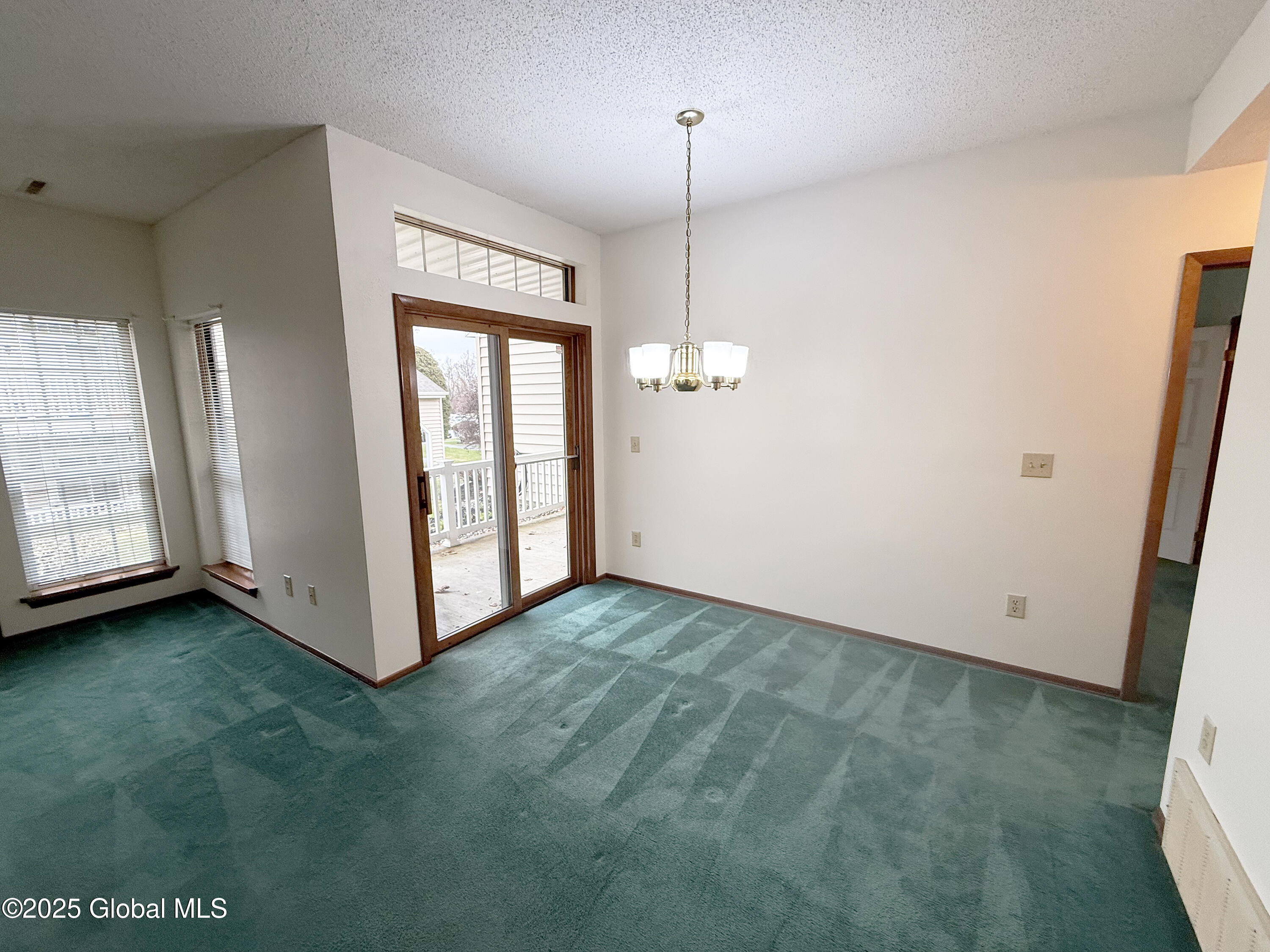 1613 Hampton Pl Boulevard, Troy, New York image 10