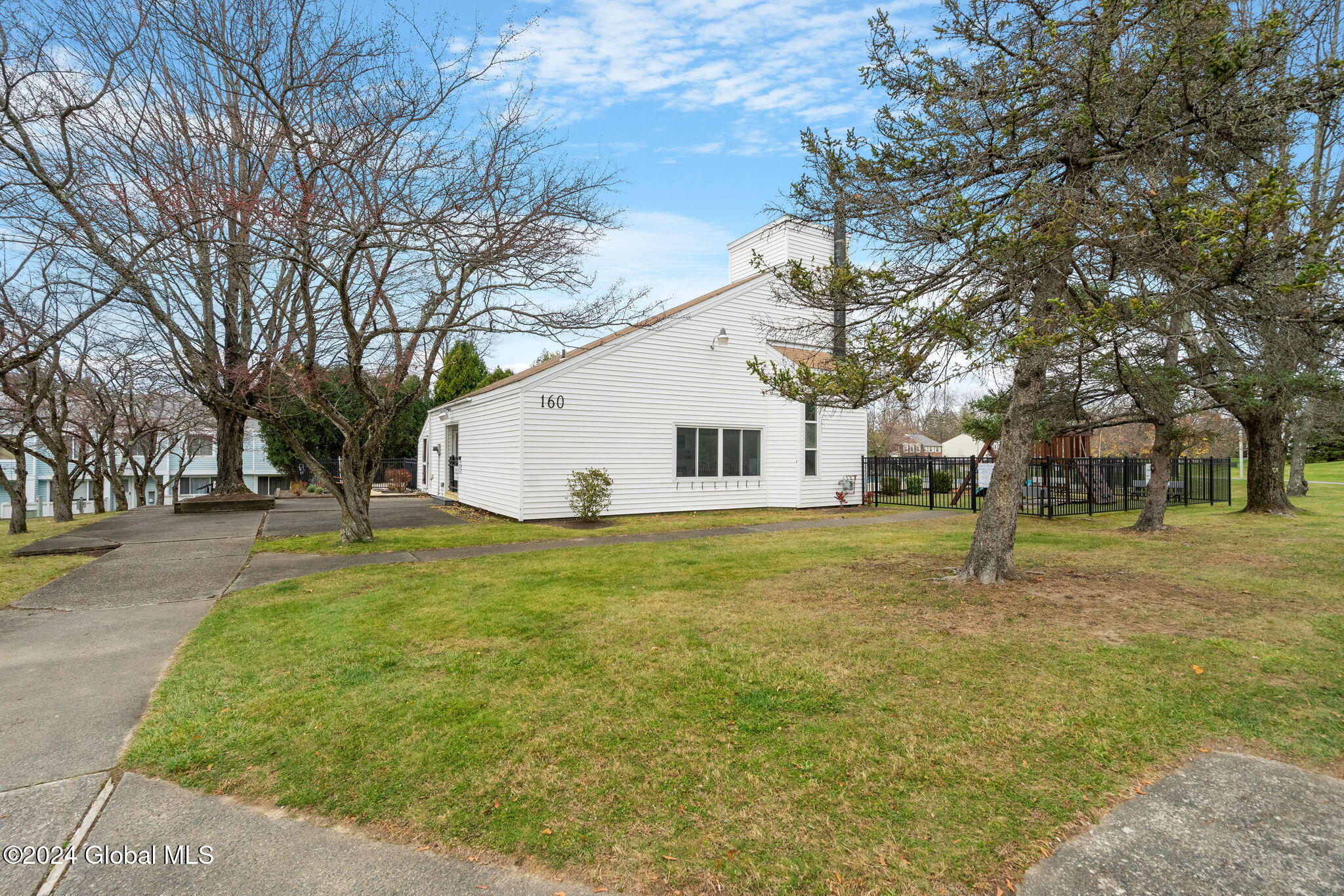 1302 Huntington Court, East Greenbush, New York image 35