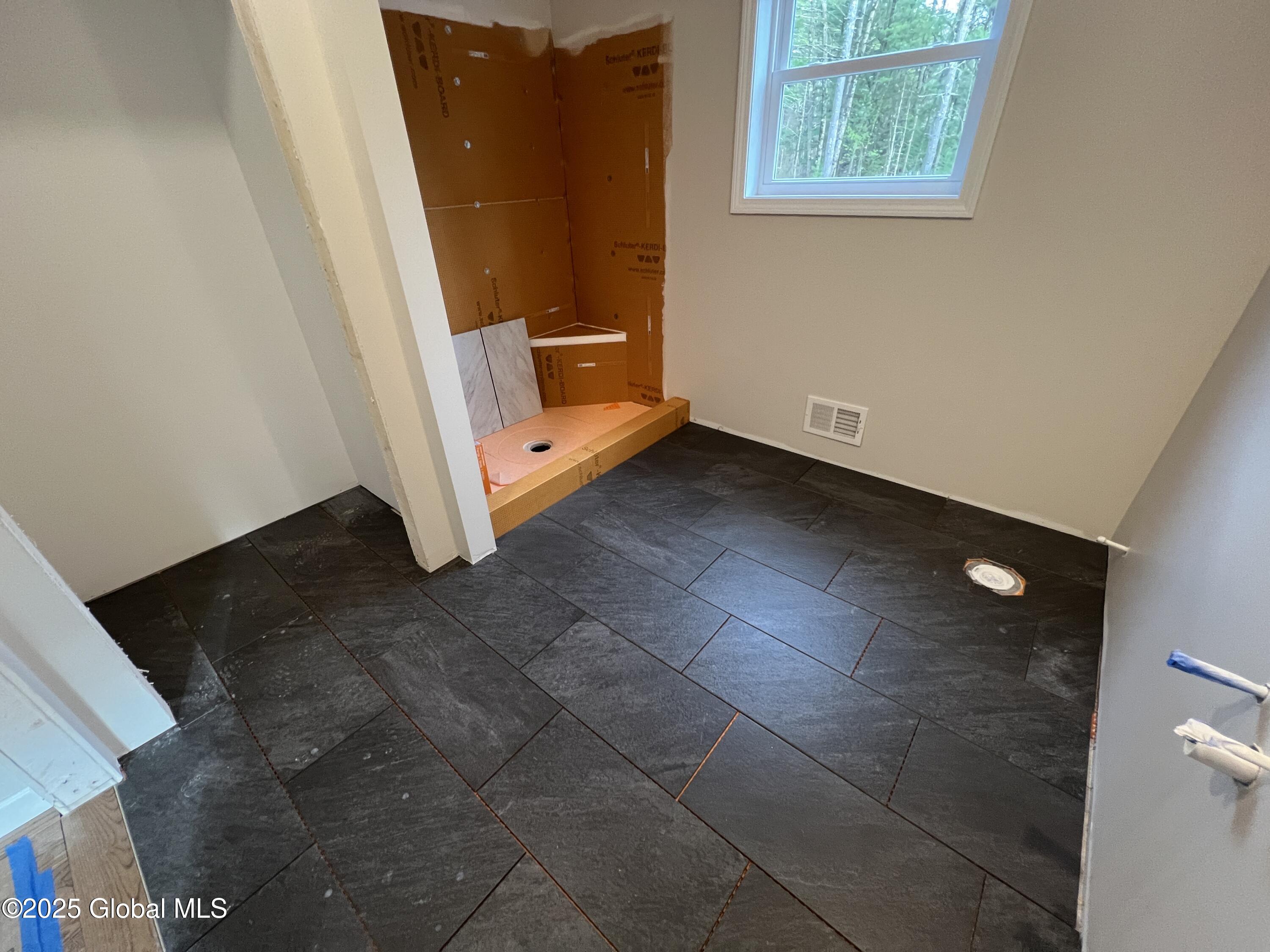 107 Potter Road, Gansevoort, New York image 7