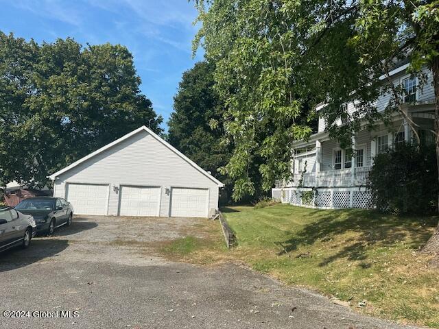 72 Wilder Avenue, Hoosick Falls, New York image 3