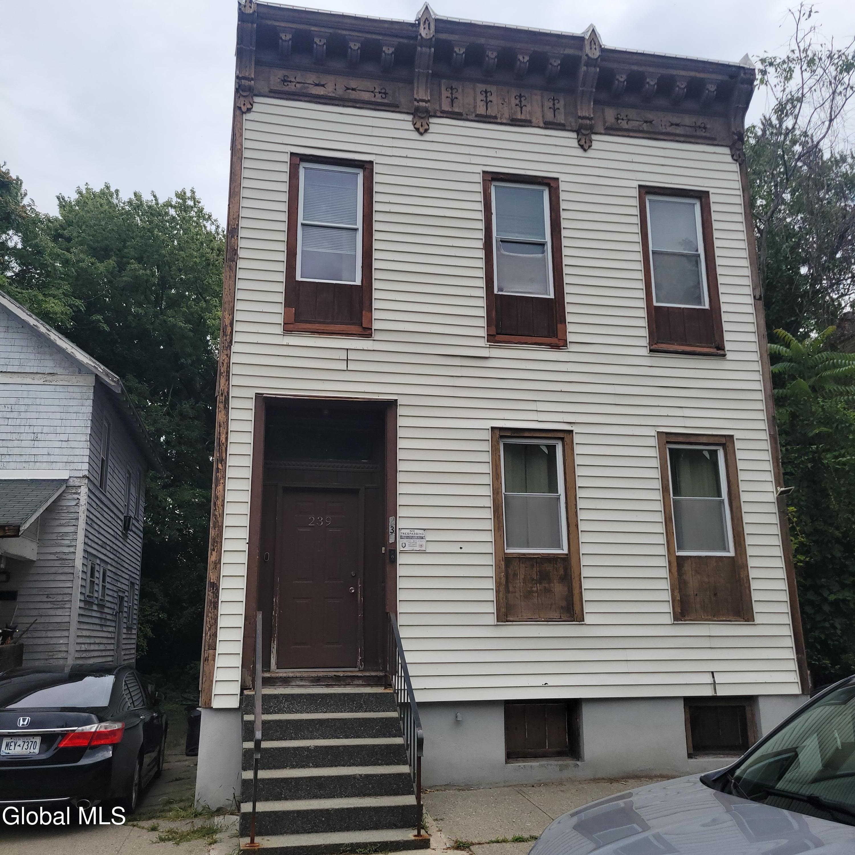 239 Colonie Street
