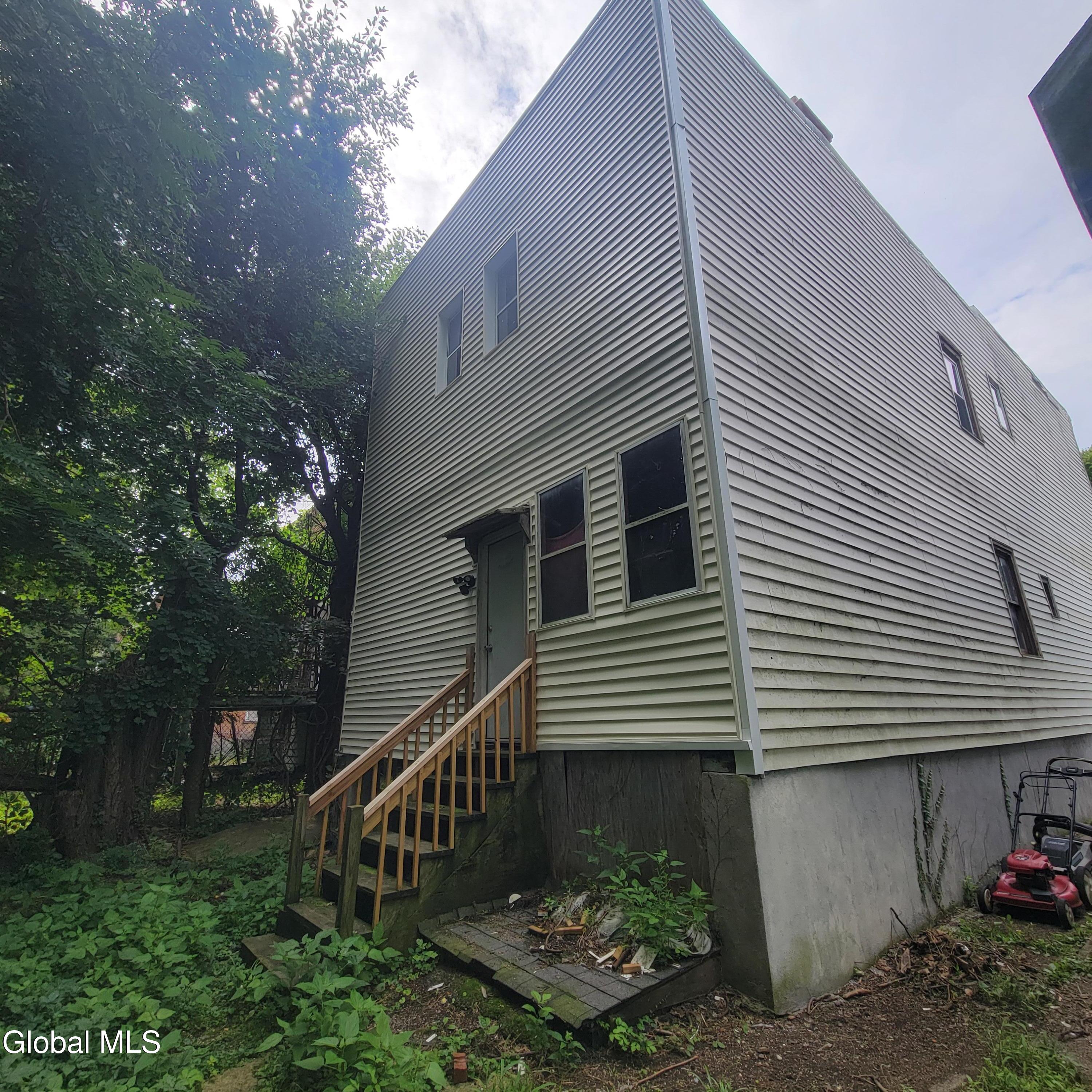 239 Colonie Street