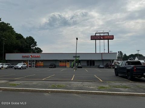 Photo of 1501 State Street, Schenectady, NY 12304 (MLS # 202525095)