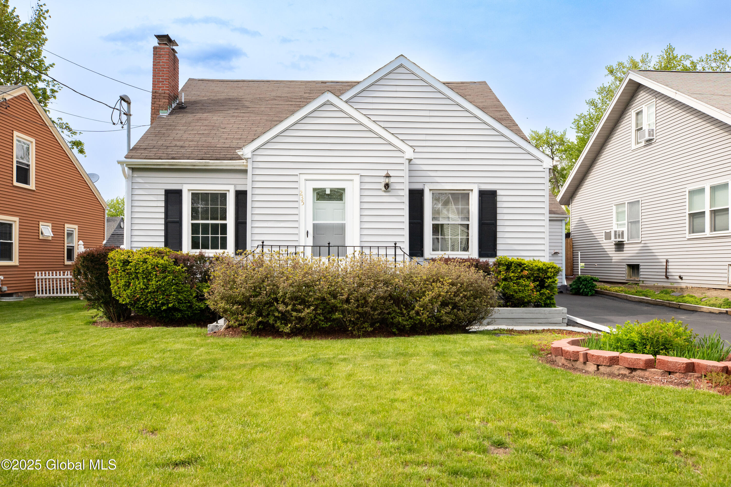 235 Tampa Avenue, Rensselaer, New York image 2