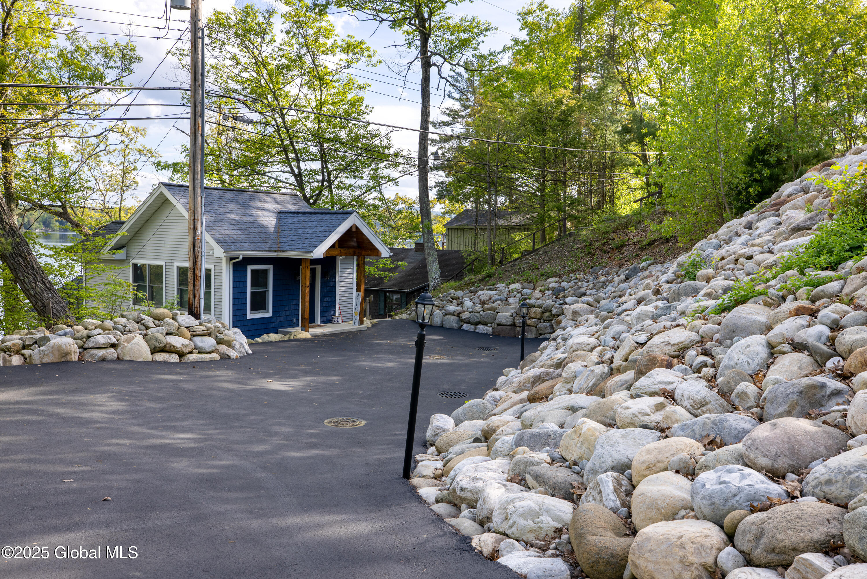 15 Genista Lane Lane, Queensbury, New York image 32