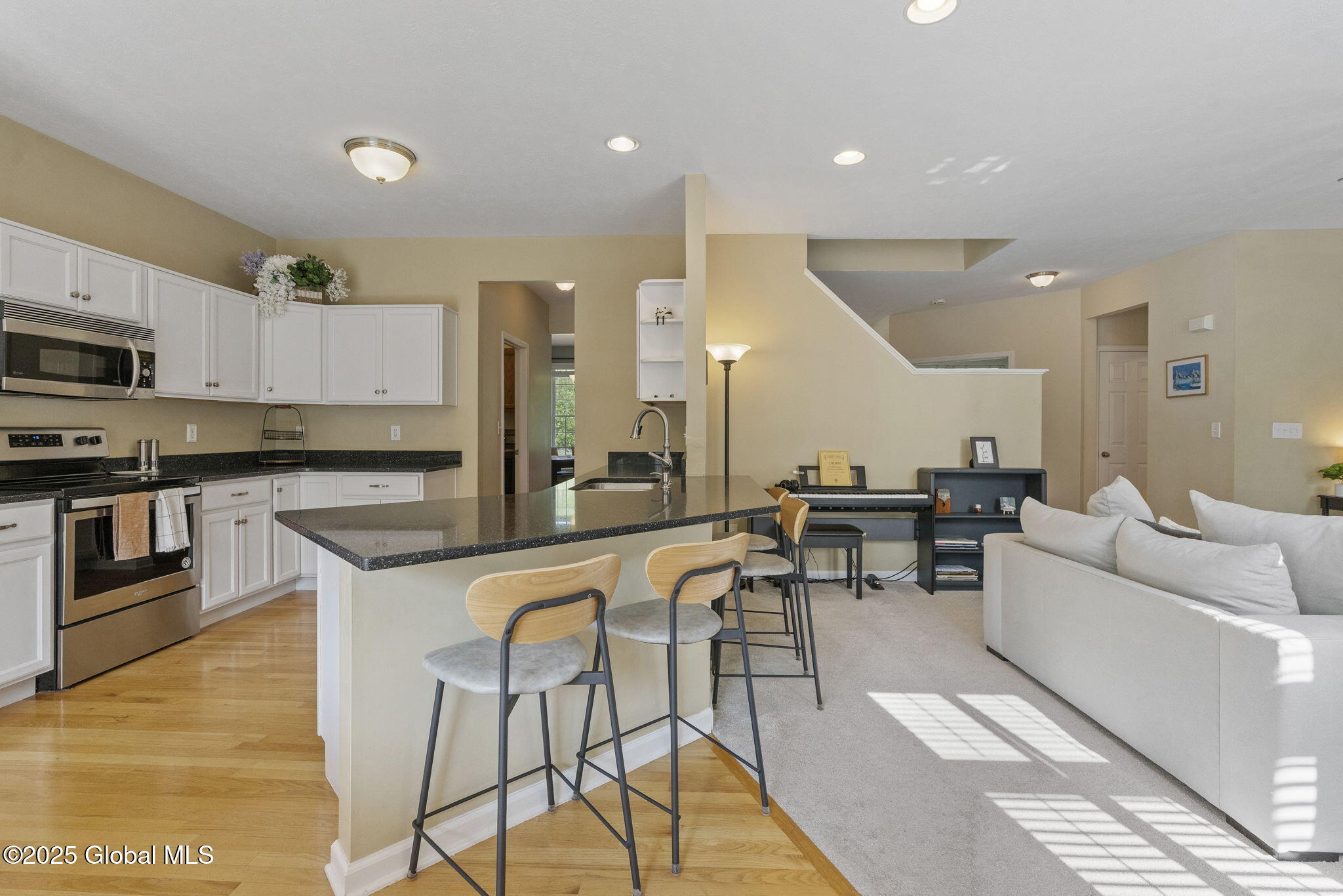 28 Sterling Heights Drive, Clifton Park, New York image 12