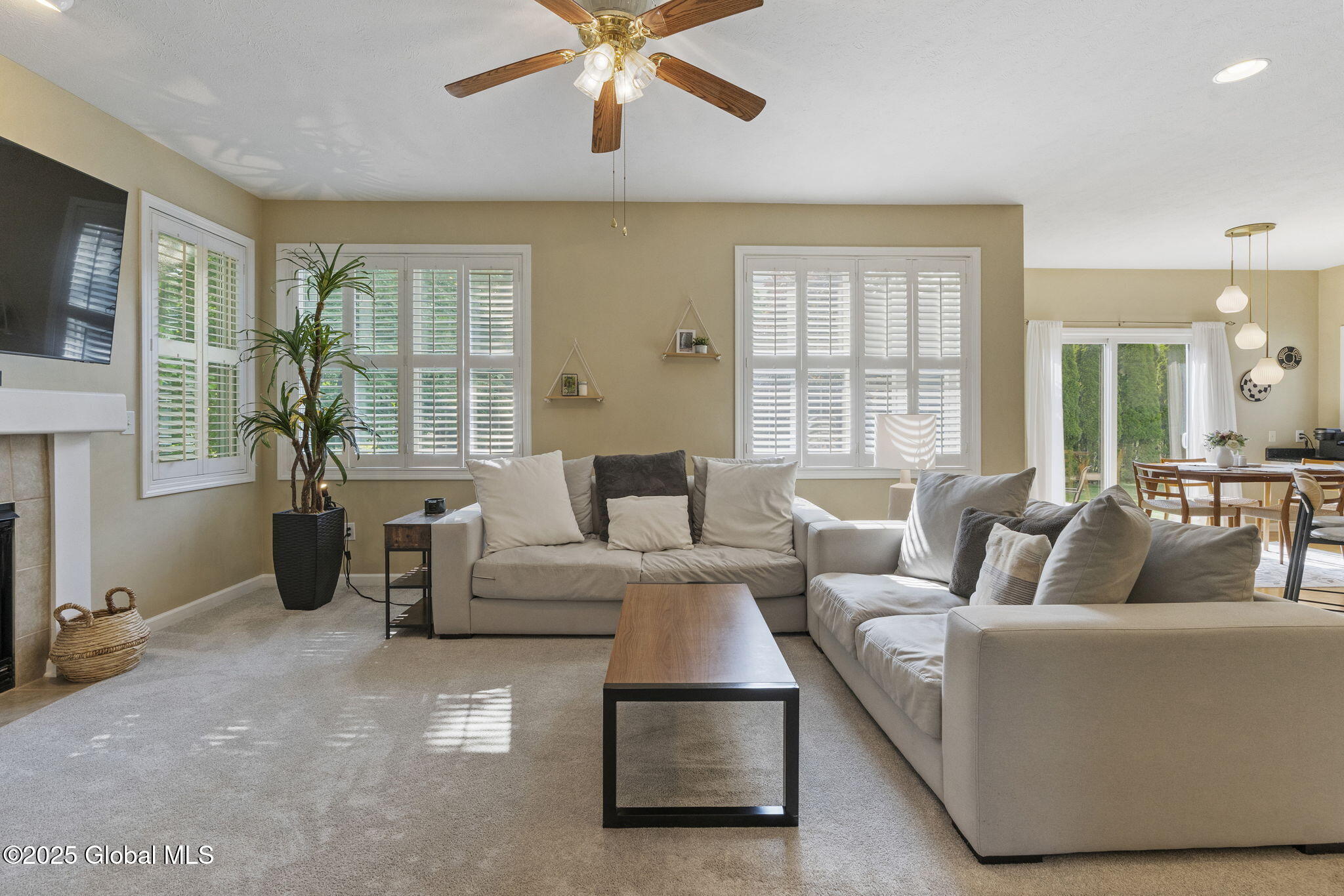 28 Sterling Heights Drive, Clifton Park, New York image 15