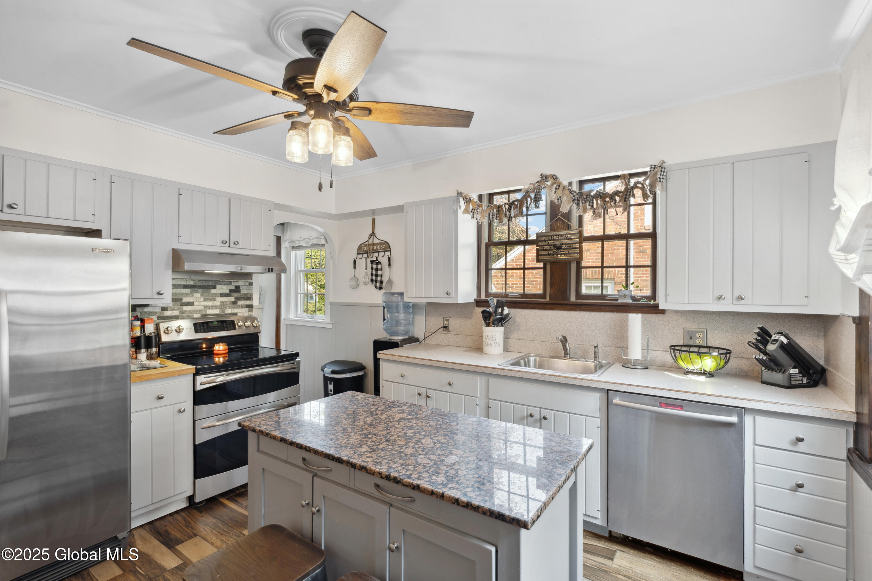 2400 Curry Road, Schenectady, New York image 6