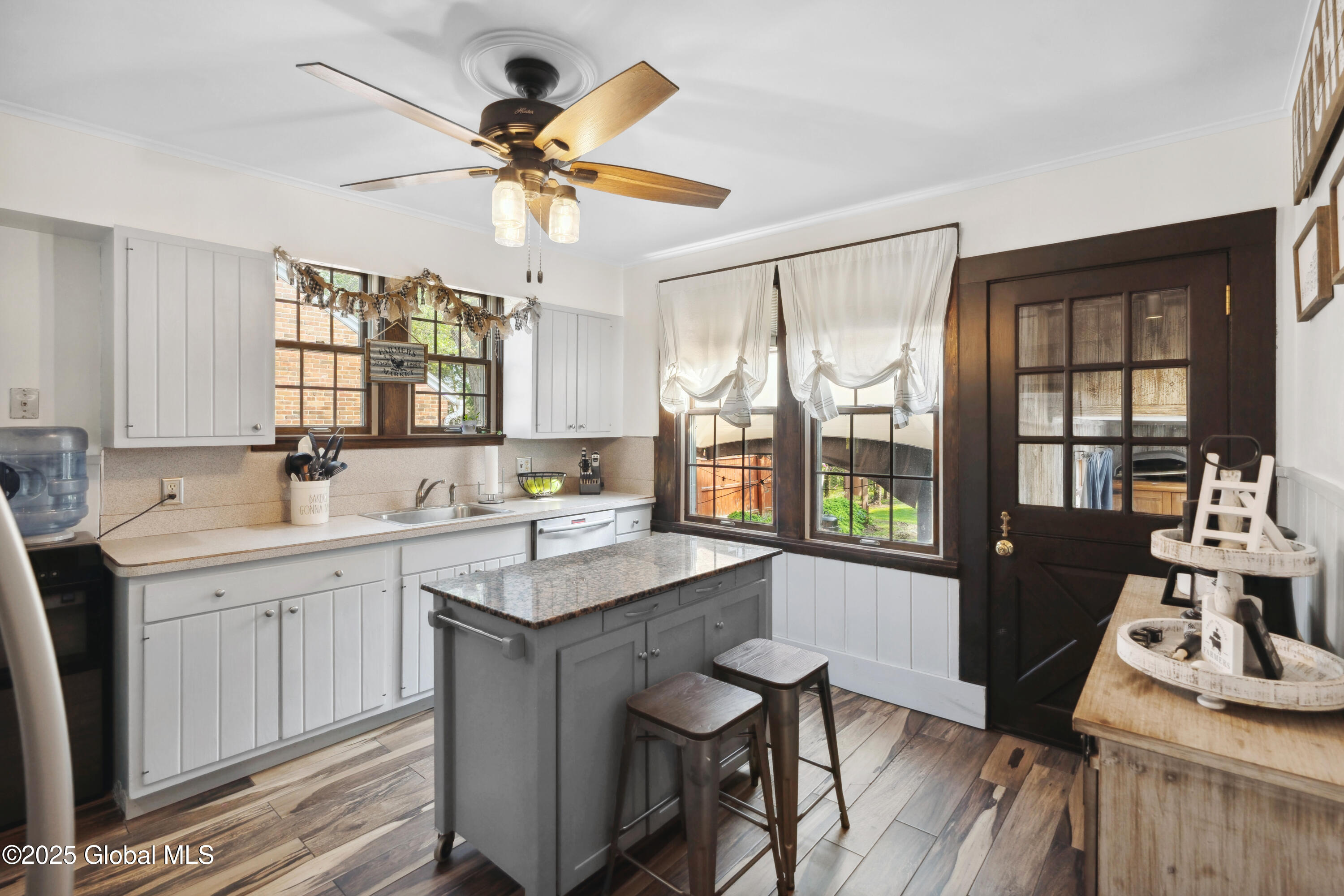 2400 Curry Road, Schenectady, New York image 3